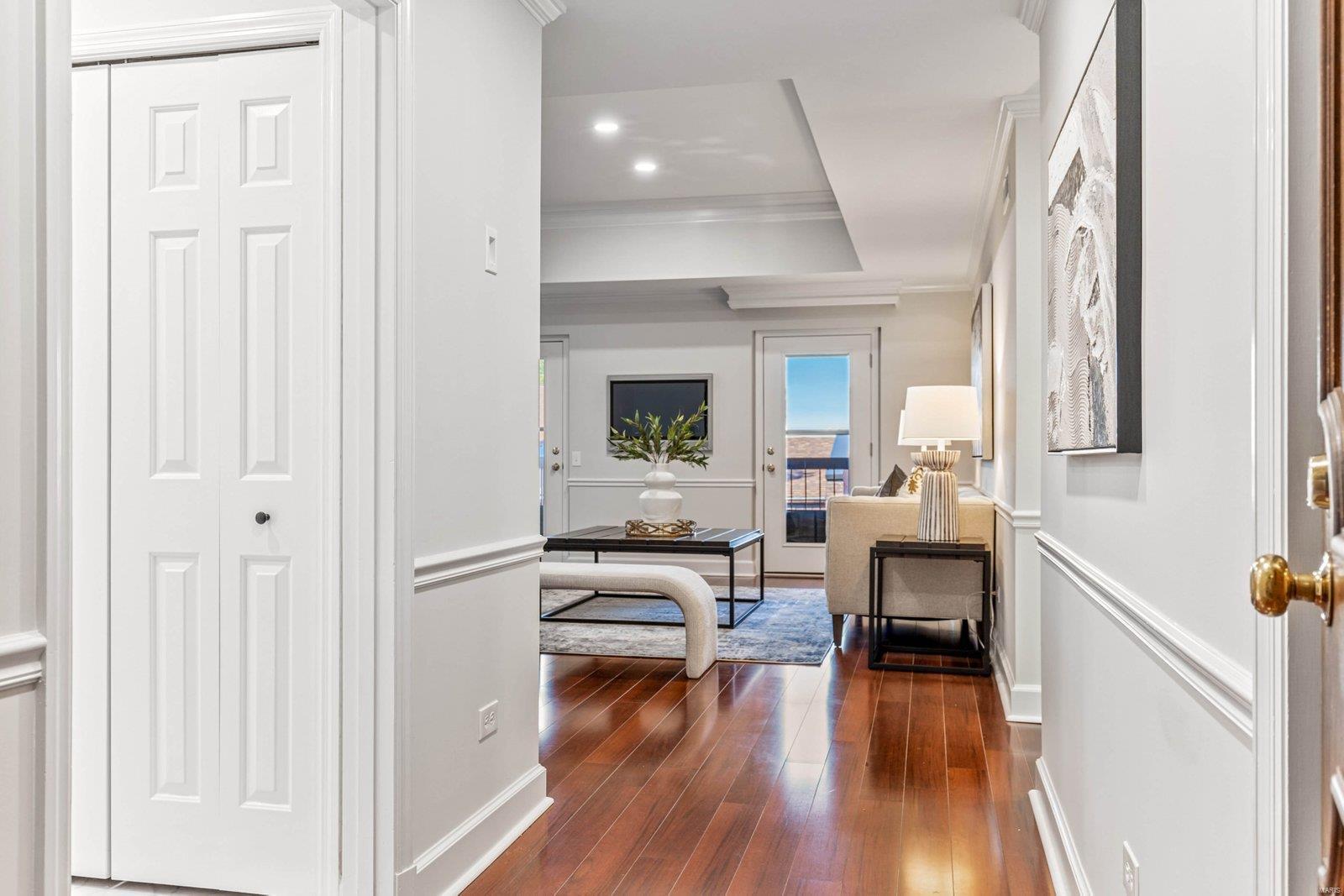 St Louis, Missouri 63141, United States, 2 Bedrooms Bedrooms, ,2 BathroomsBathrooms,Residential,Pending,45949