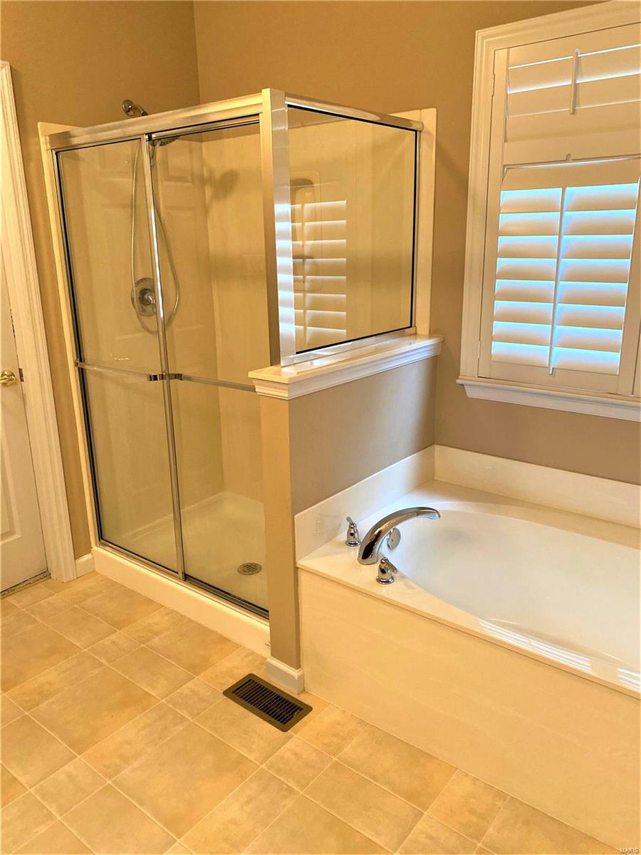 Madison Park Villas Resub - Residential Lease