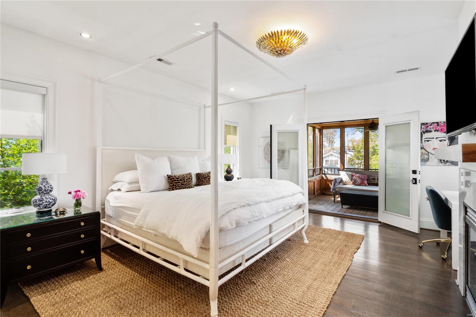 Hillcrest - Residential