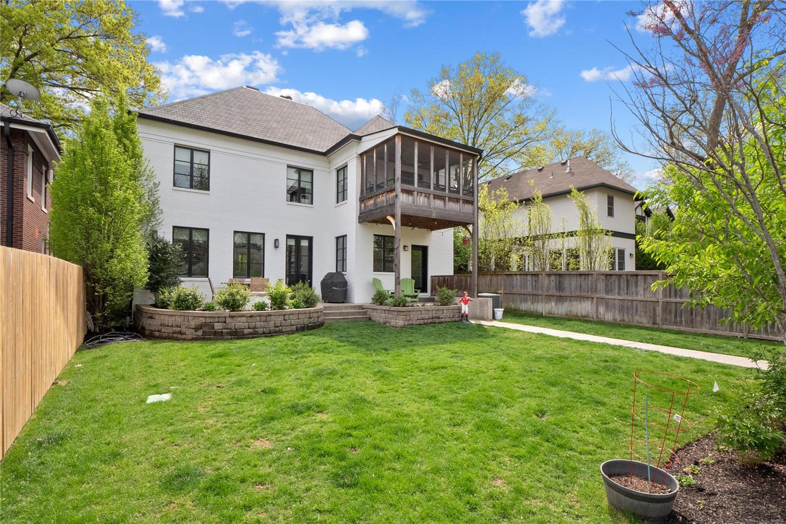 Hillcrest - Residential