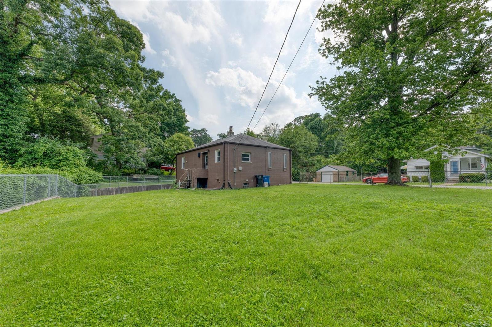 Oak Lawn Terrace - Residential