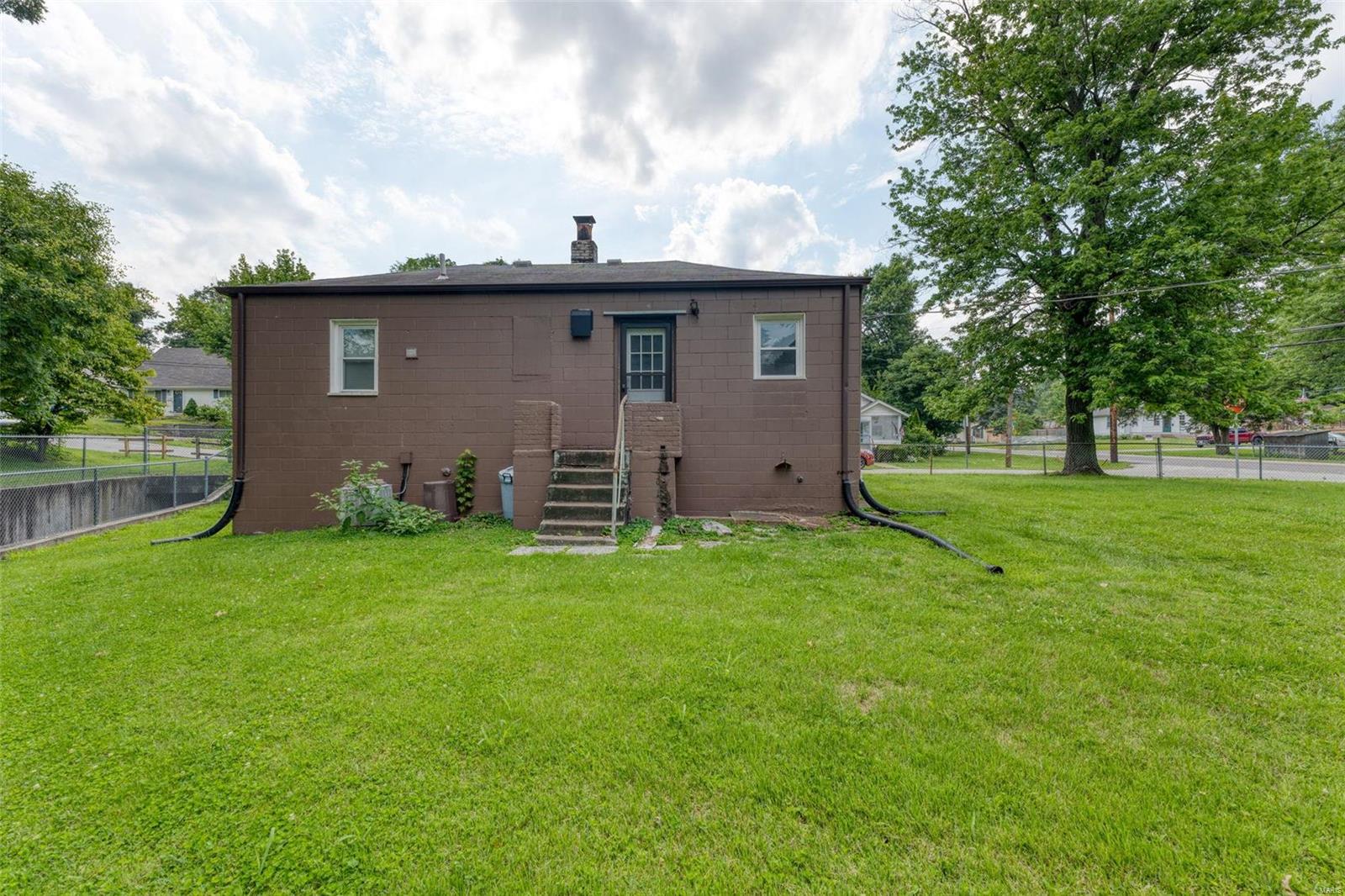 Oak Lawn Terrace - Residential