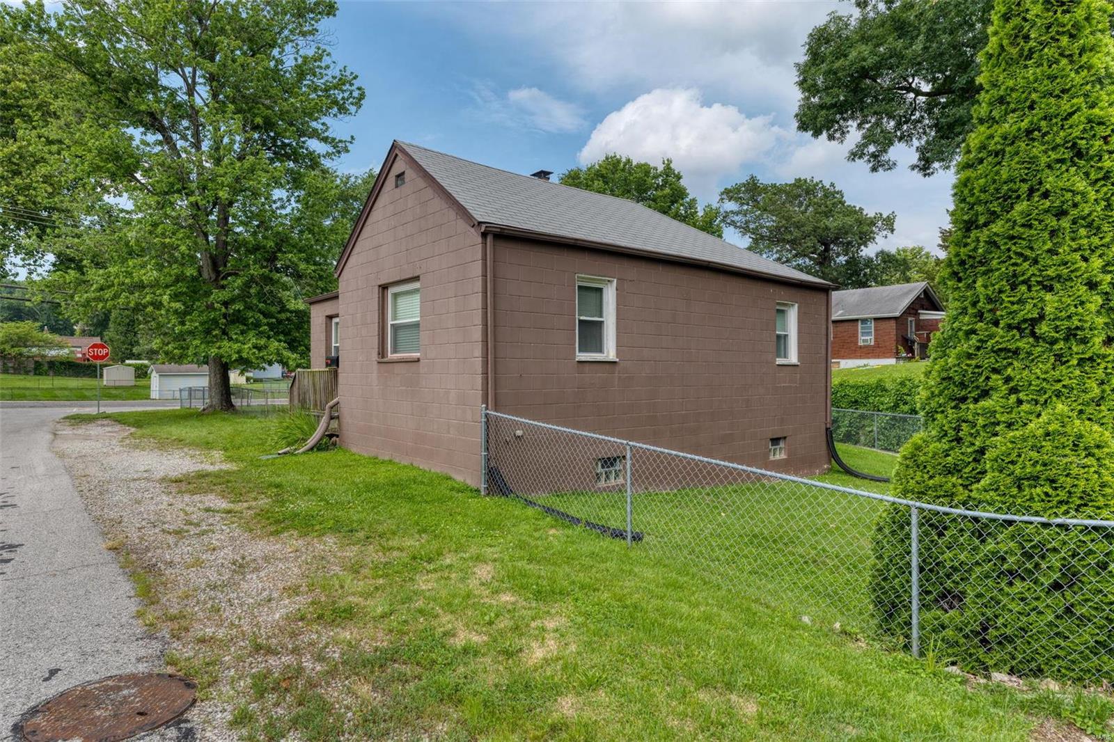 Oak Lawn Terrace - Residential