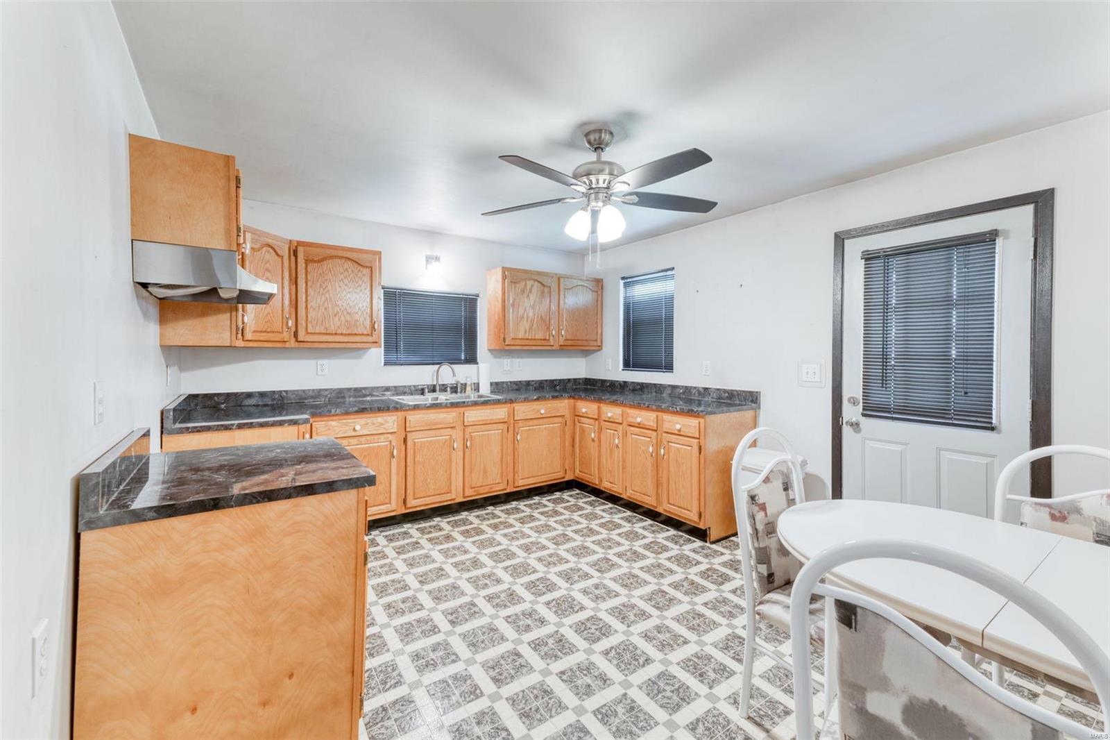 Oak Lawn Terrace - Residential