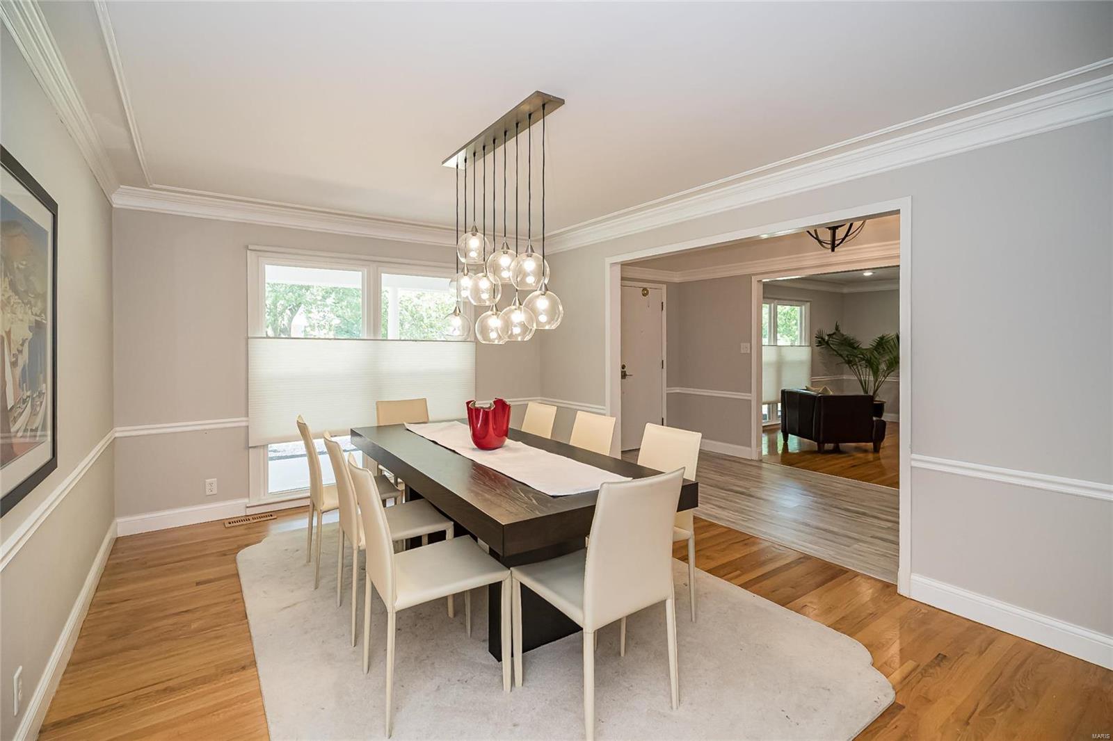 Ladue Trails Sec Of The Village Of - Residential