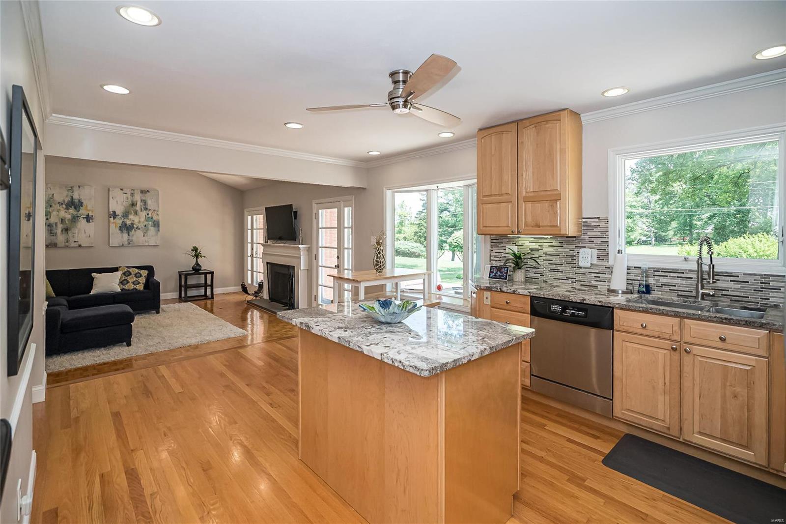 Ladue Trails Sec Of The Village Of - Residential