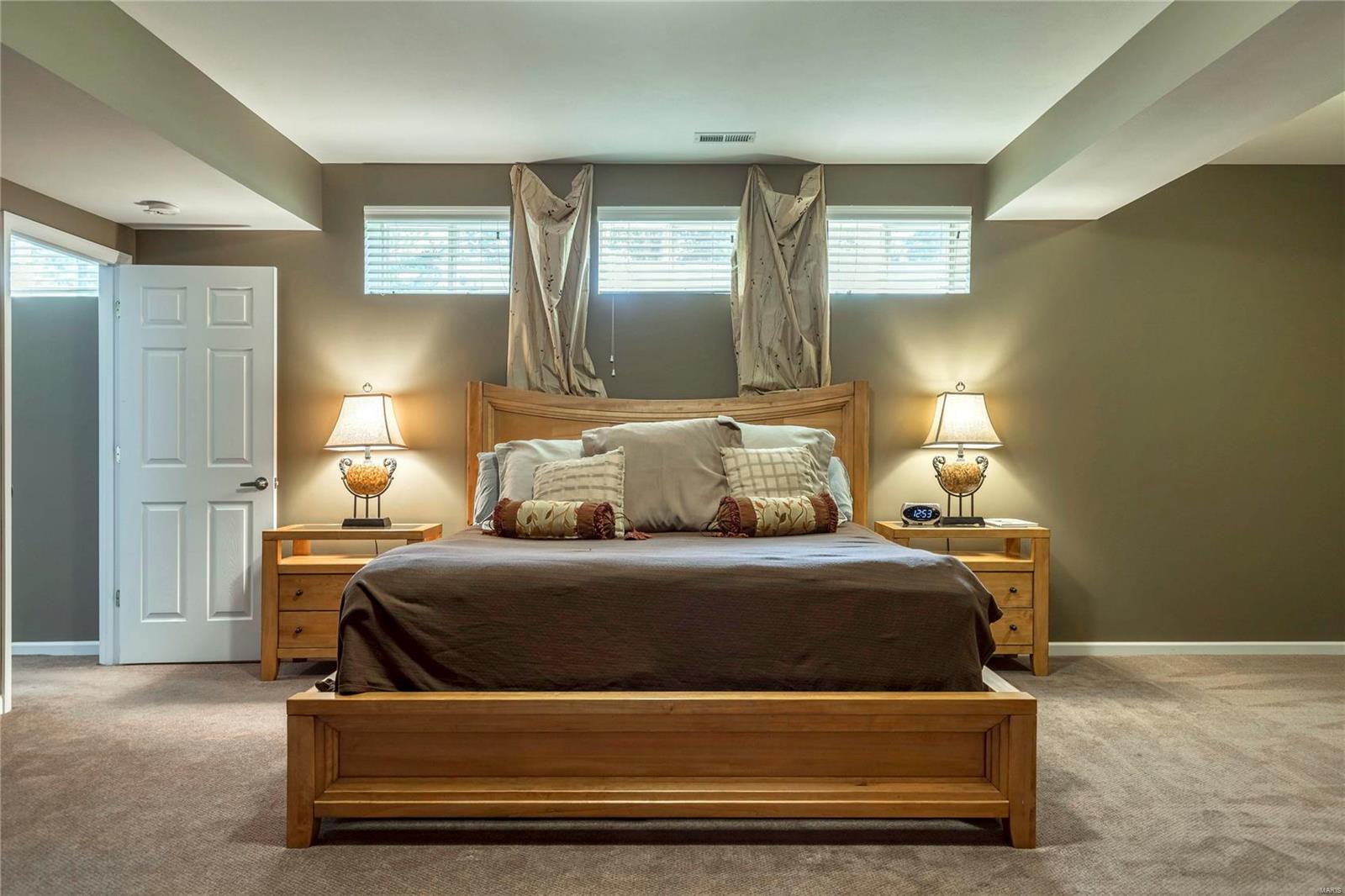 Seasons At Schoettler - Residential