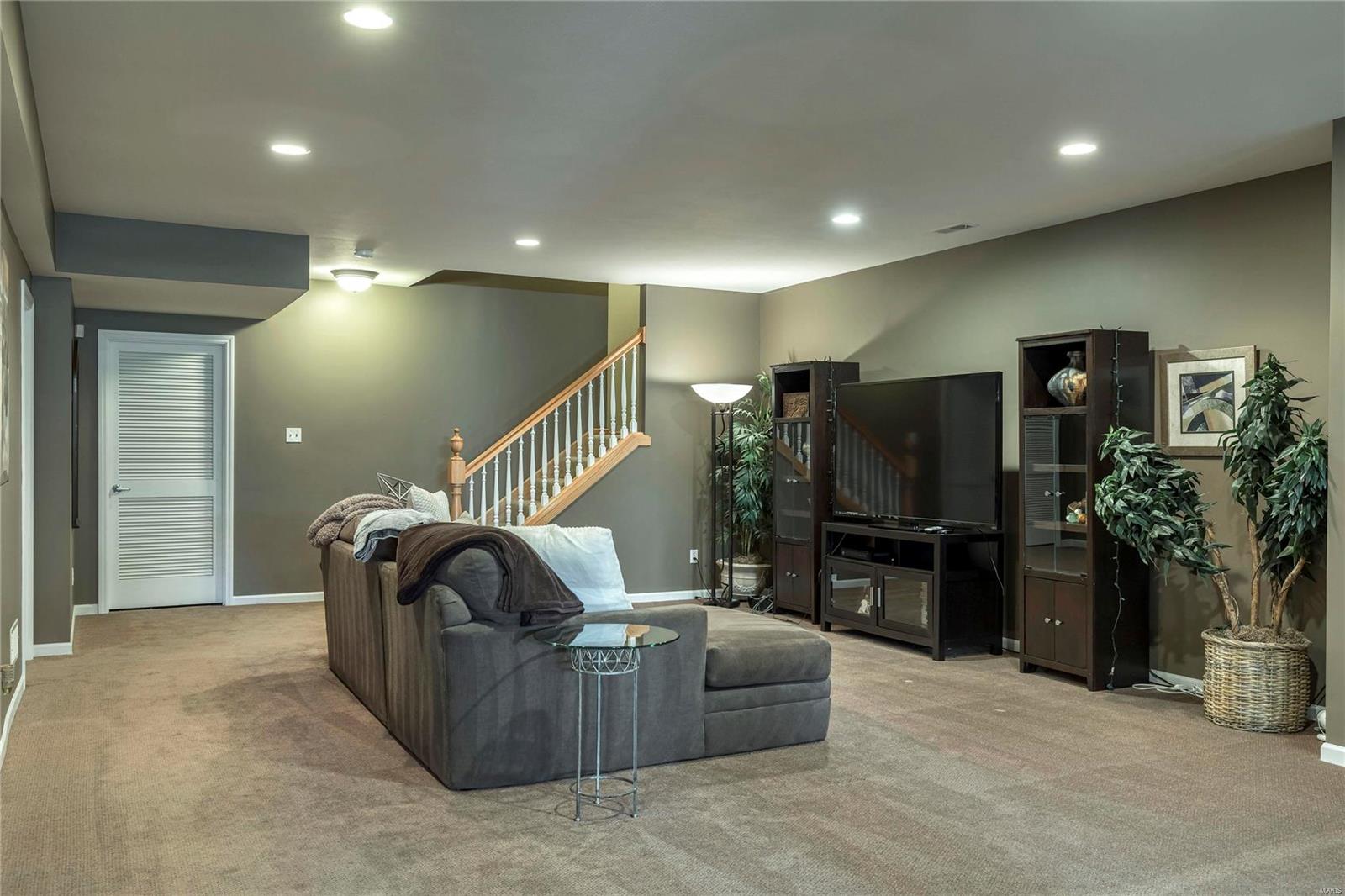 Seasons At Schoettler - Residential