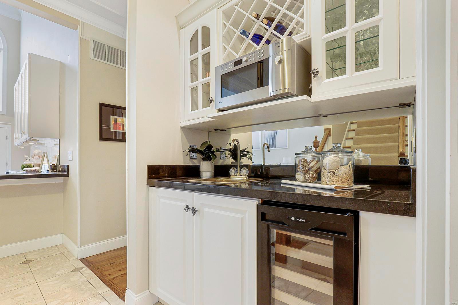 Ballas Courts - Residential