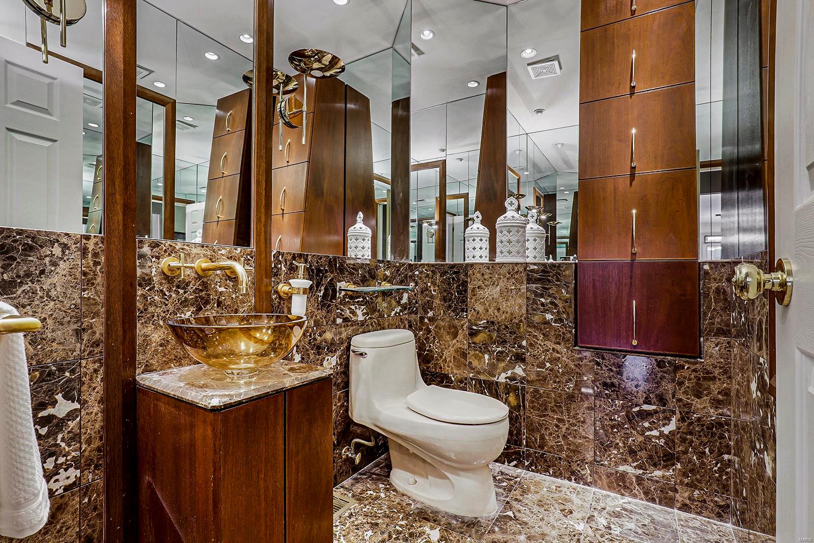 Ballas Courts - Residential