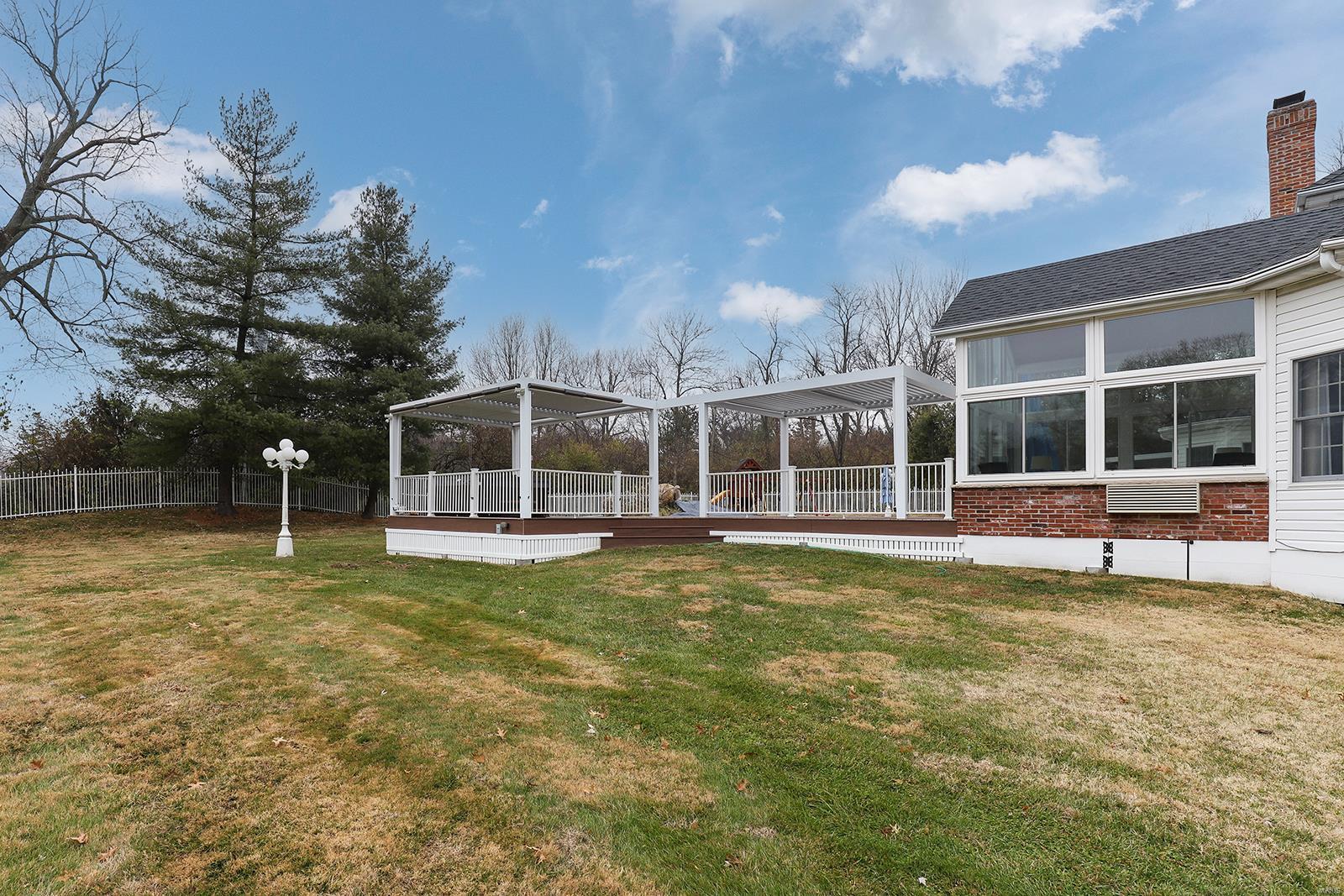 Ballas Courts - Residential