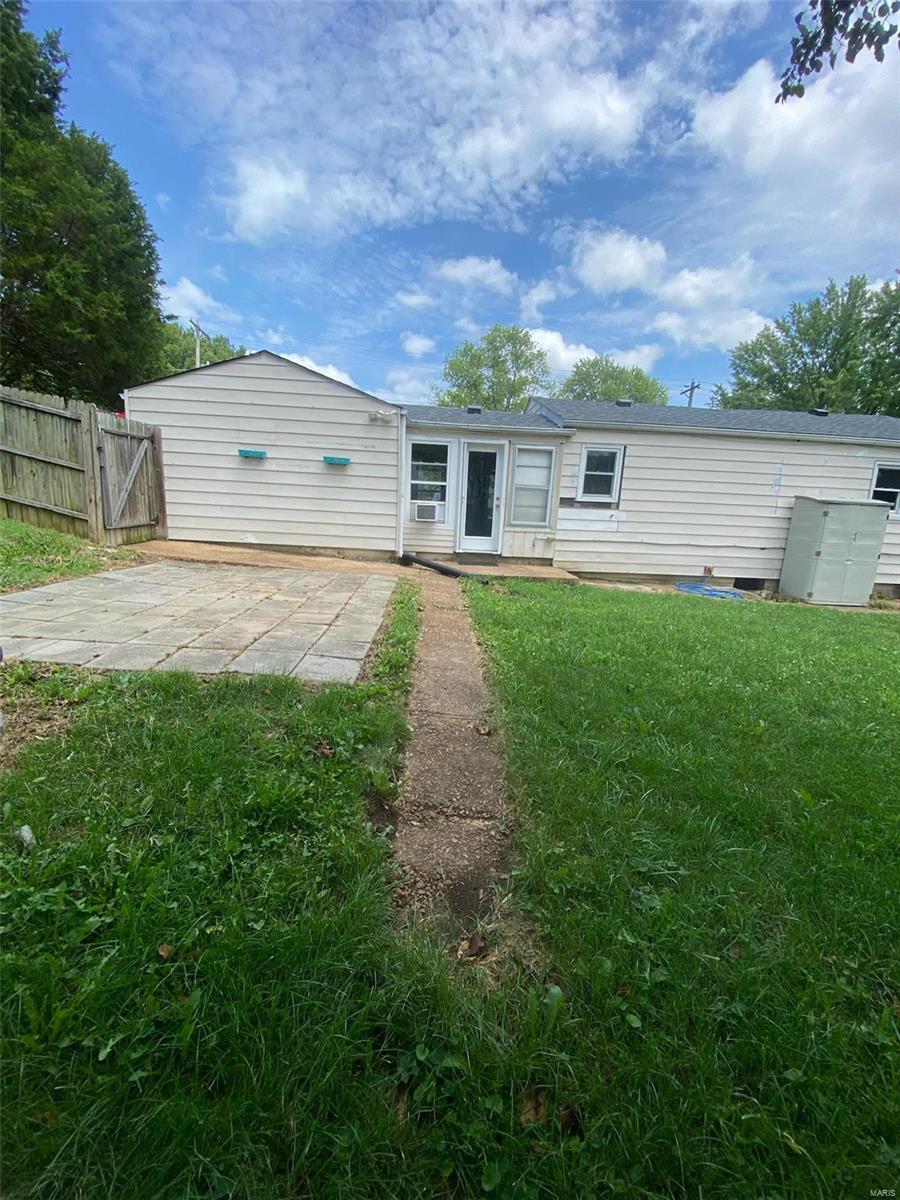 H Glenn Webers Sch Ground Park - Residential Lease