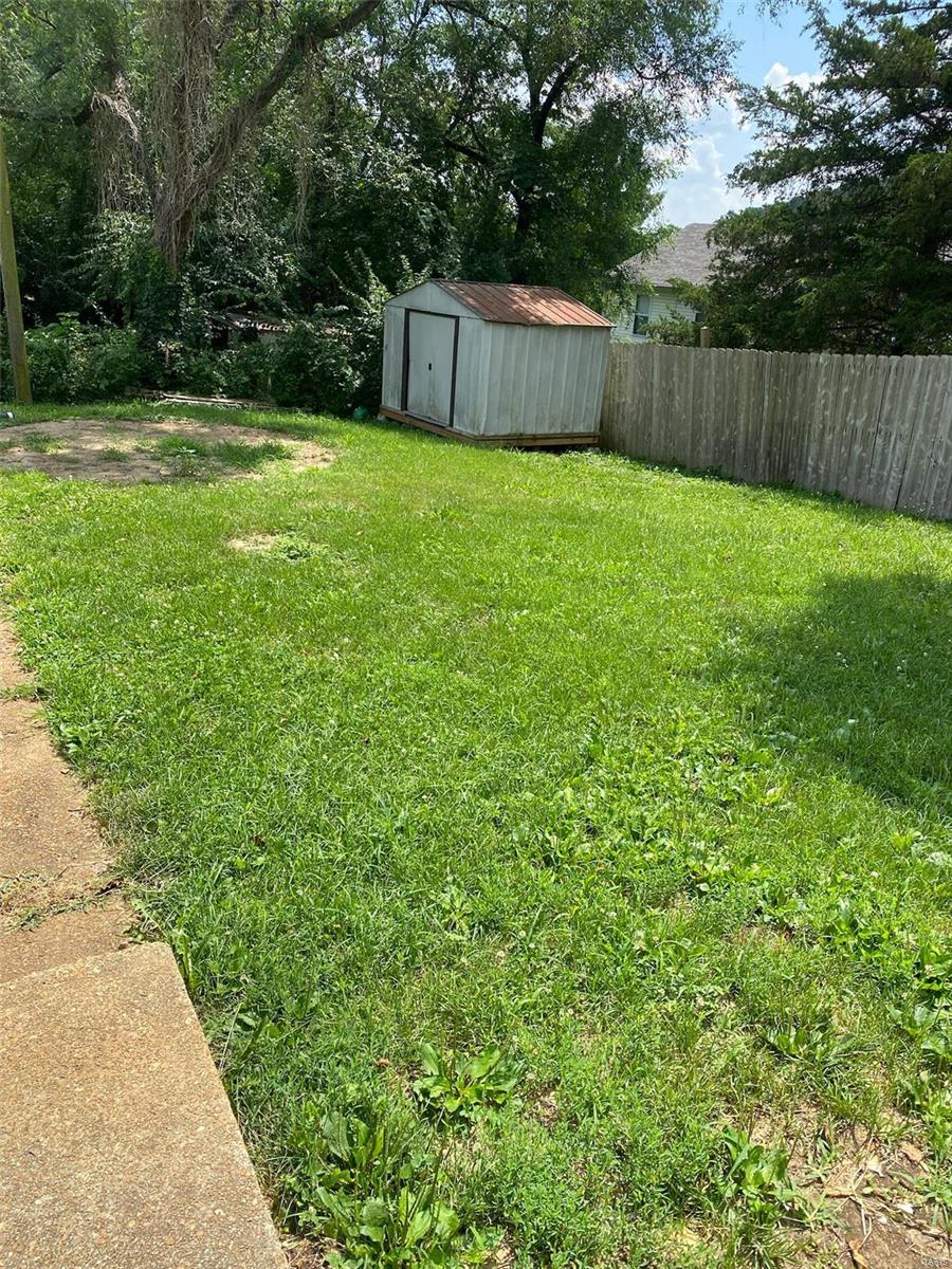 H Glenn Webers Sch Ground Park - Residential Lease