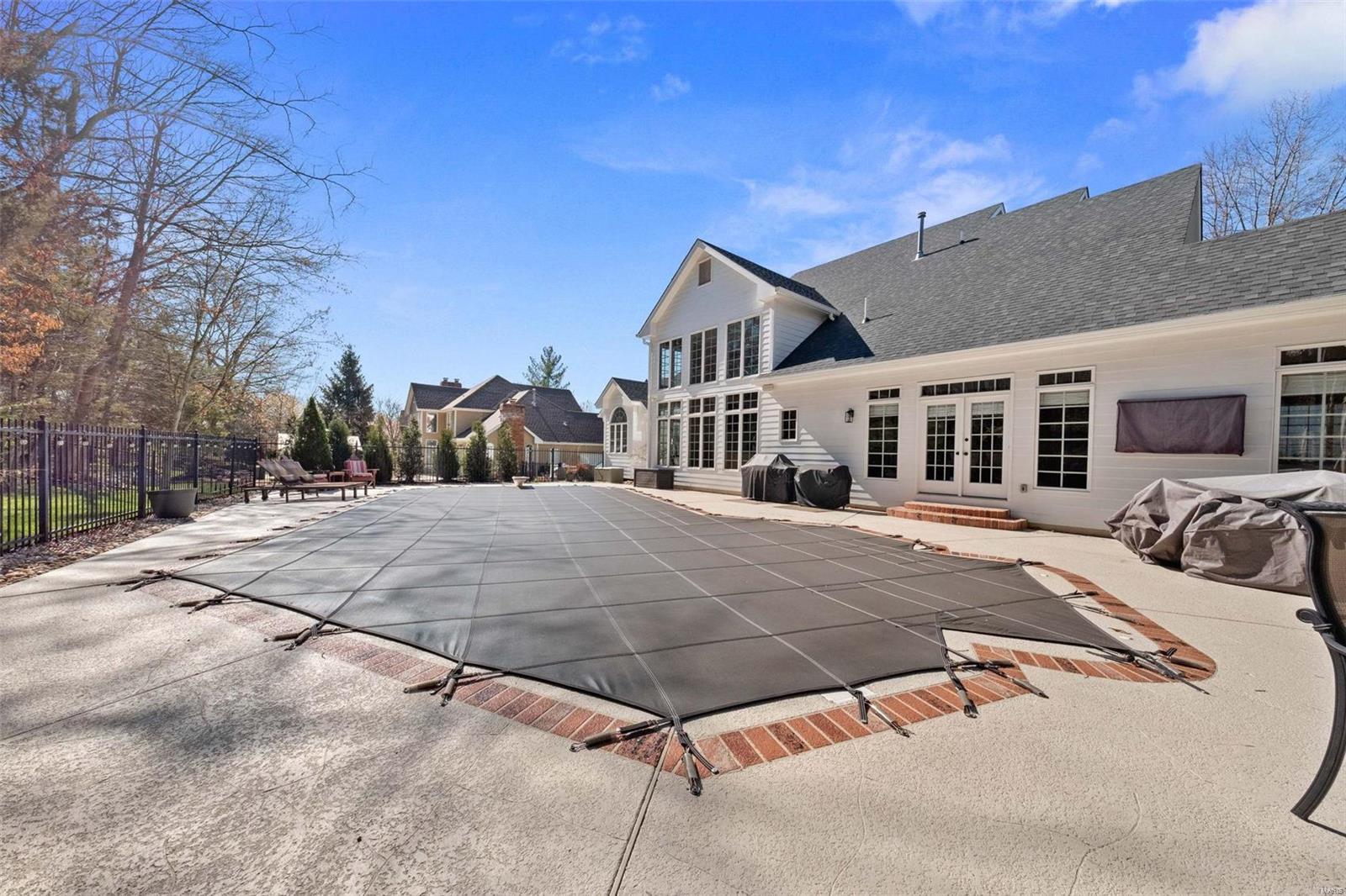 Pine Creek - Residential