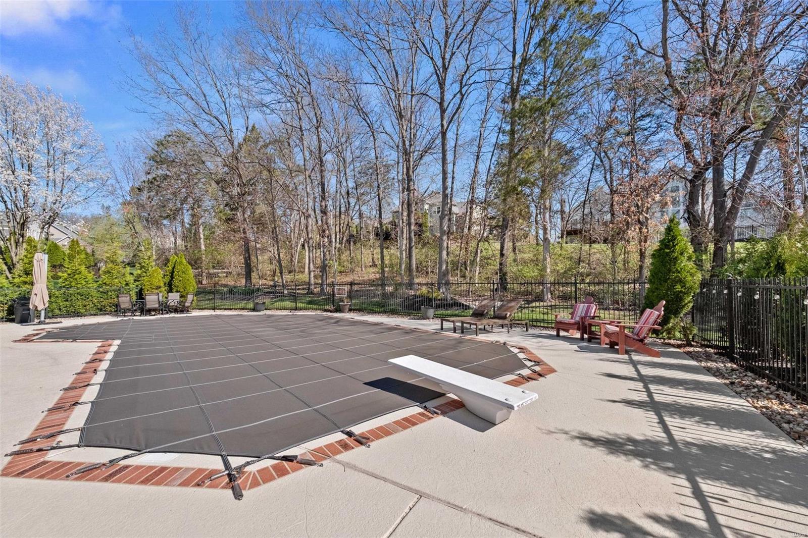 Pine Creek - Residential