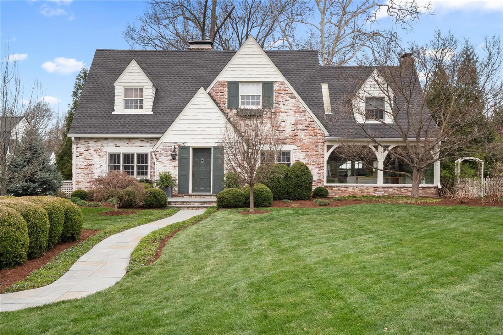 Falzone - Residential