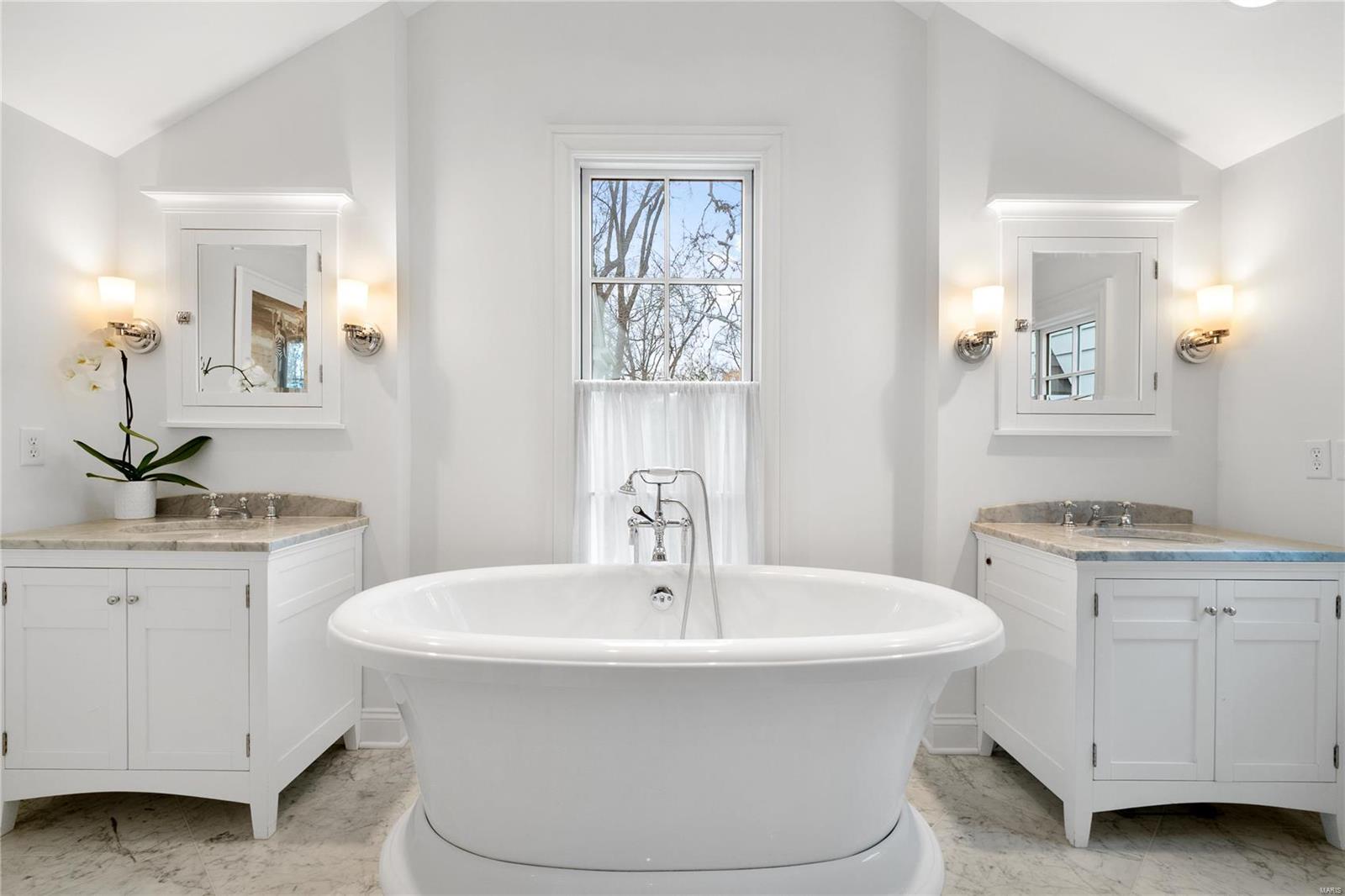 Falzone - Residential