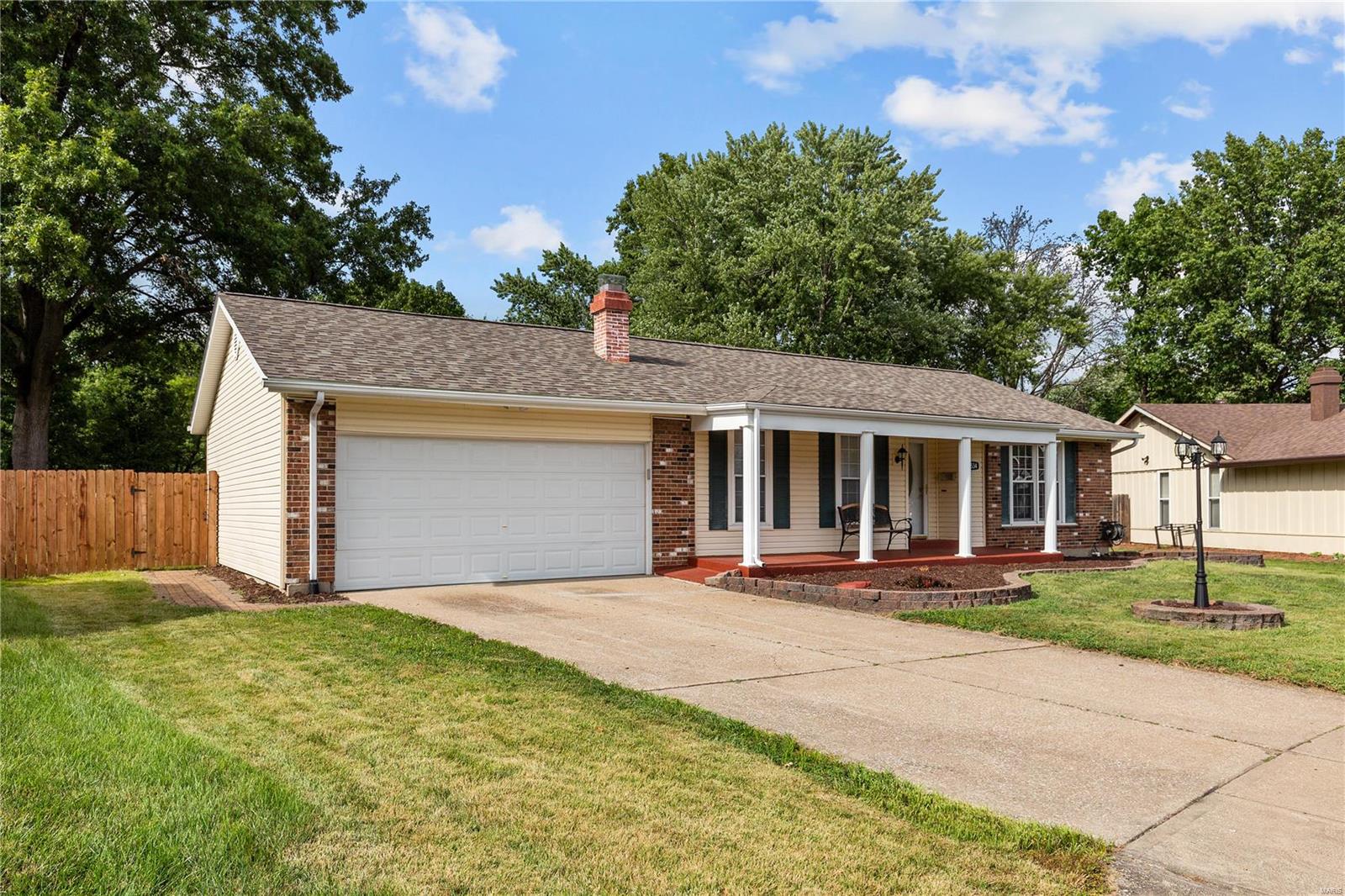 Mayer Wedgwood Green Pheasant Run - Residential