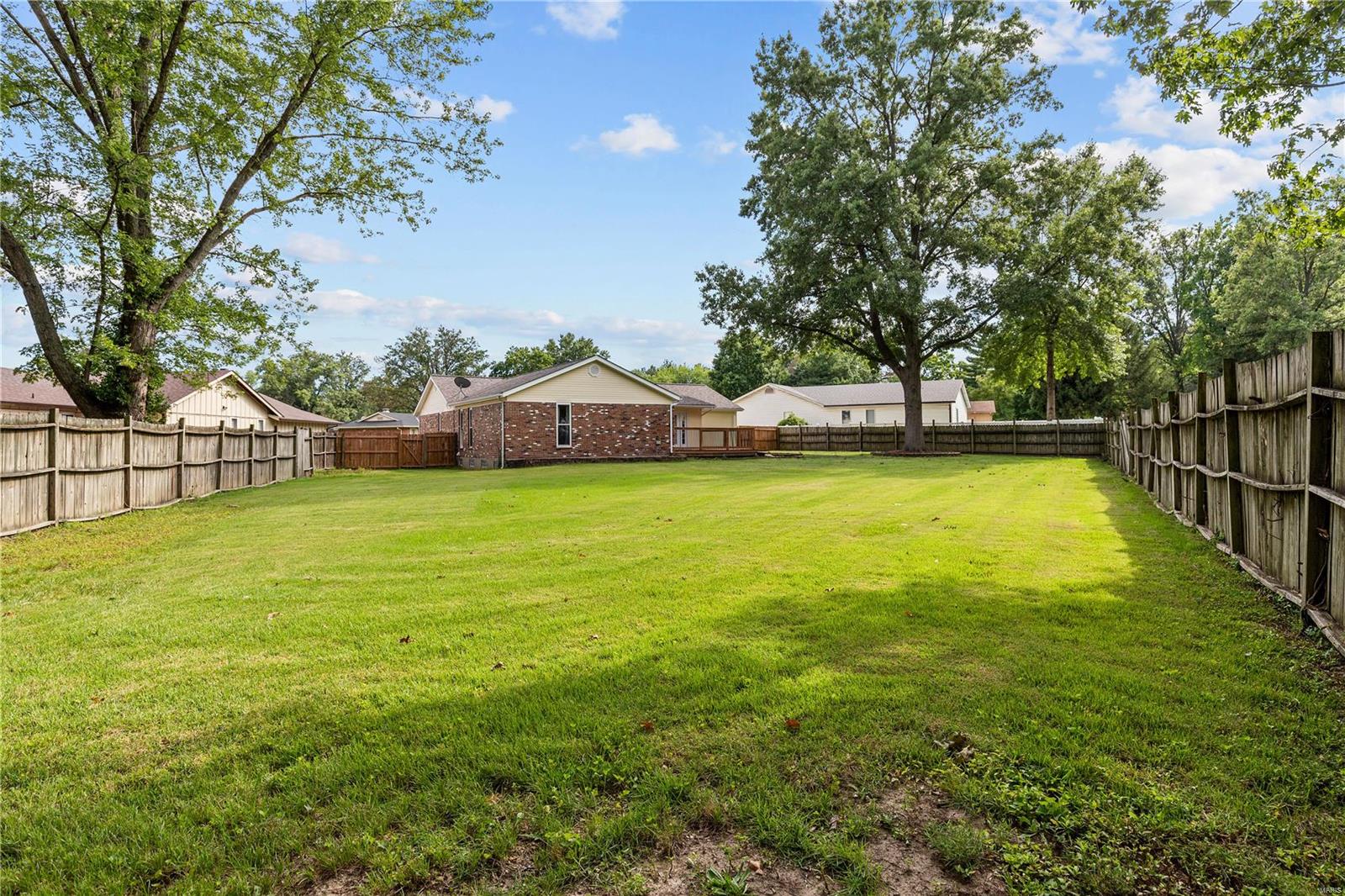 Mayer Wedgwood Green Pheasant Run - Residential