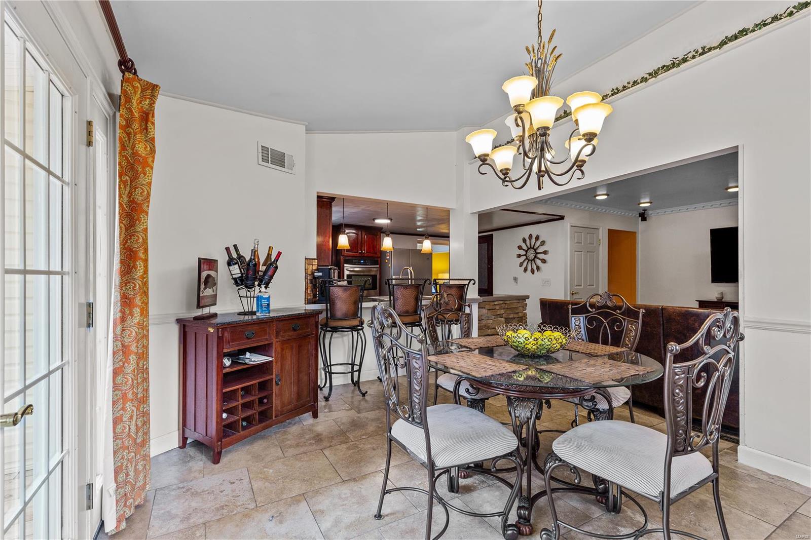 Mayer Wedgwood Green Pheasant Run - Residential