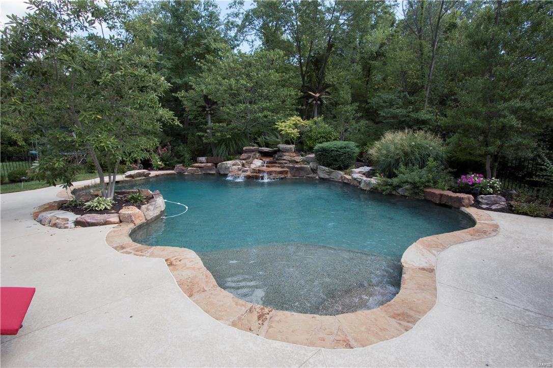 Topping Woods Estates - Residential