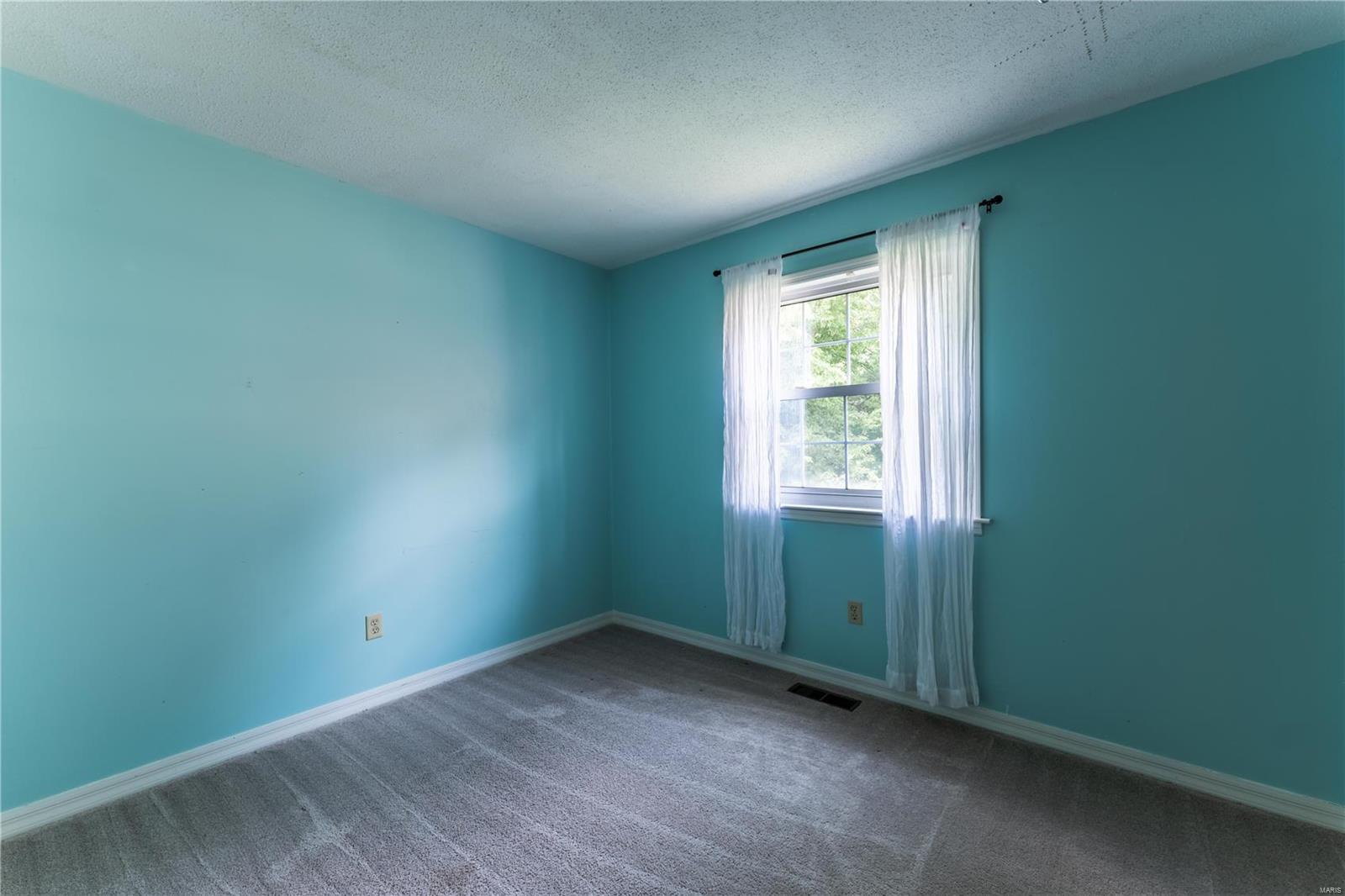 New England Village 2 - Residential