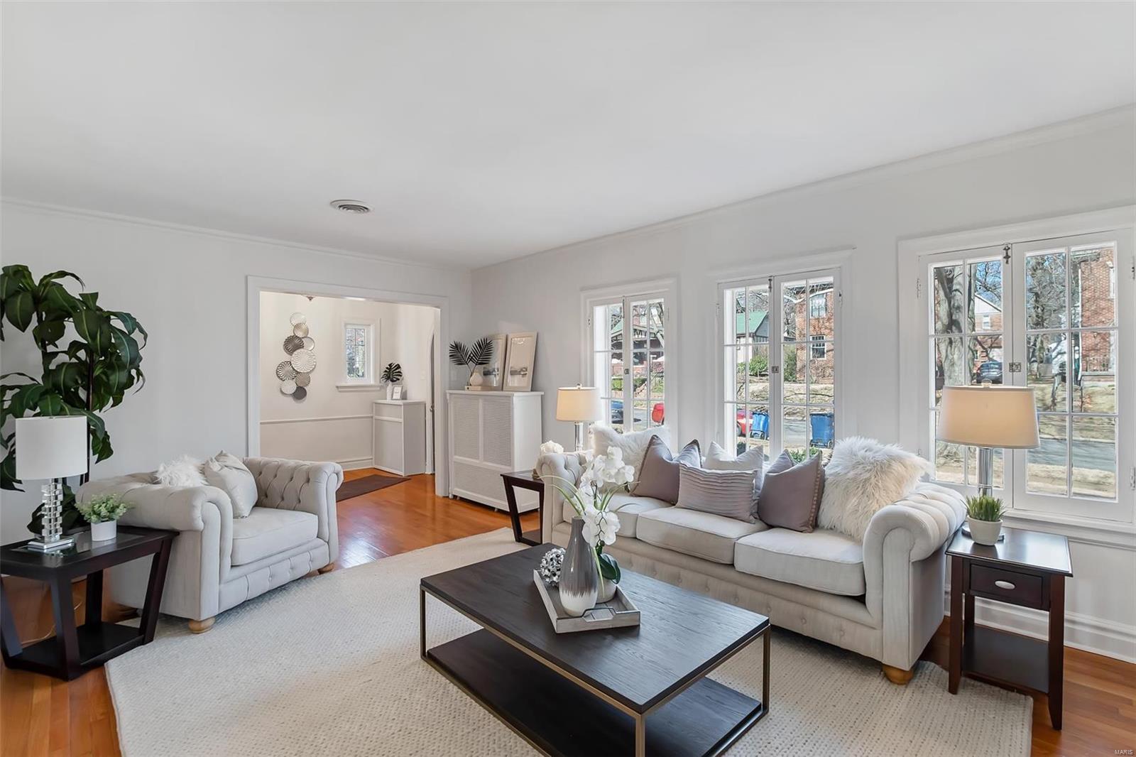 West Portland Place - Residential