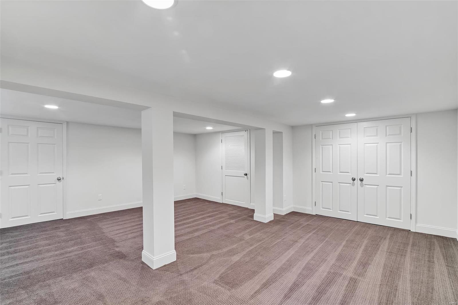 West Portland Place - Residential