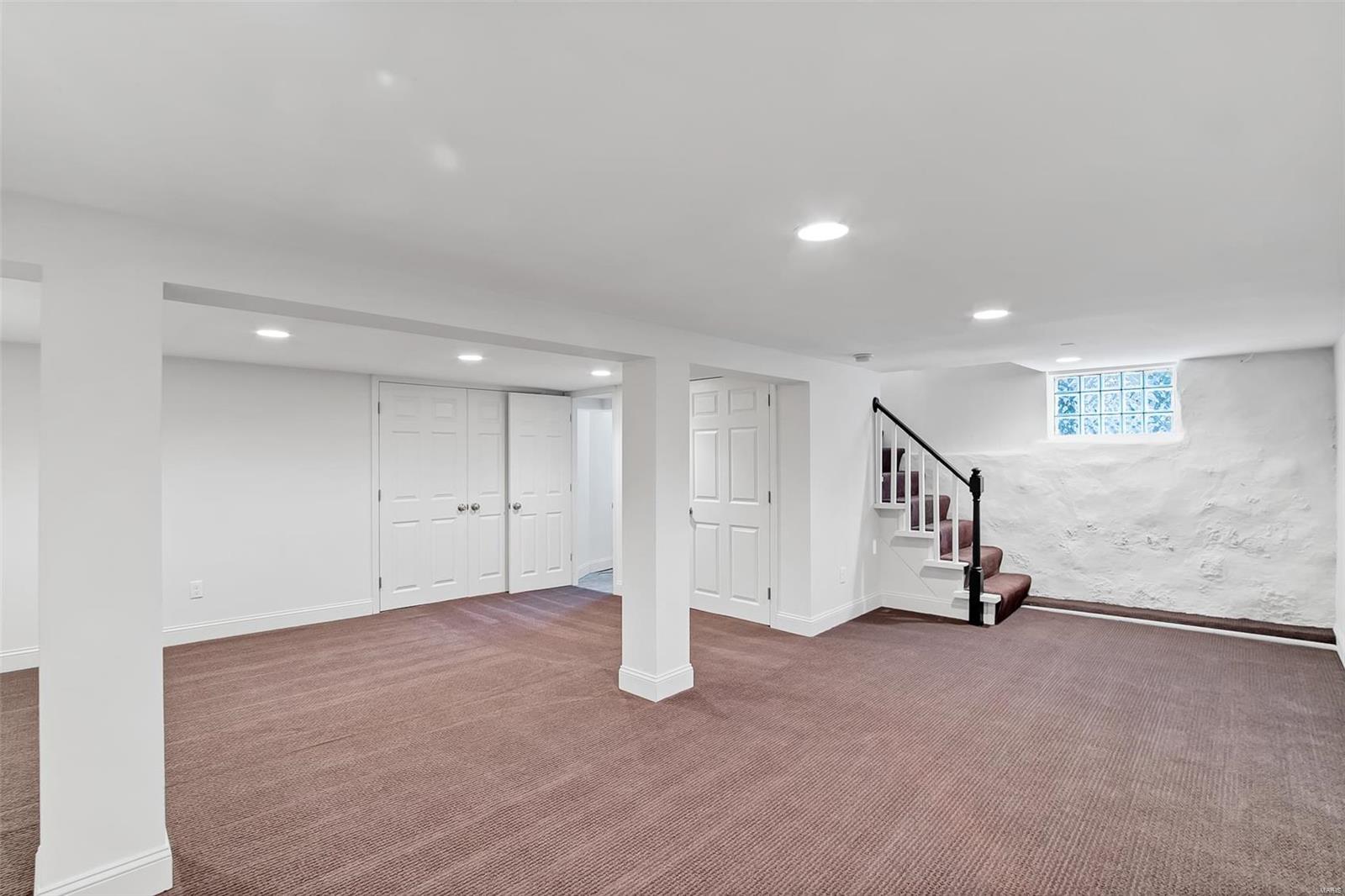 West Portland Place - Residential