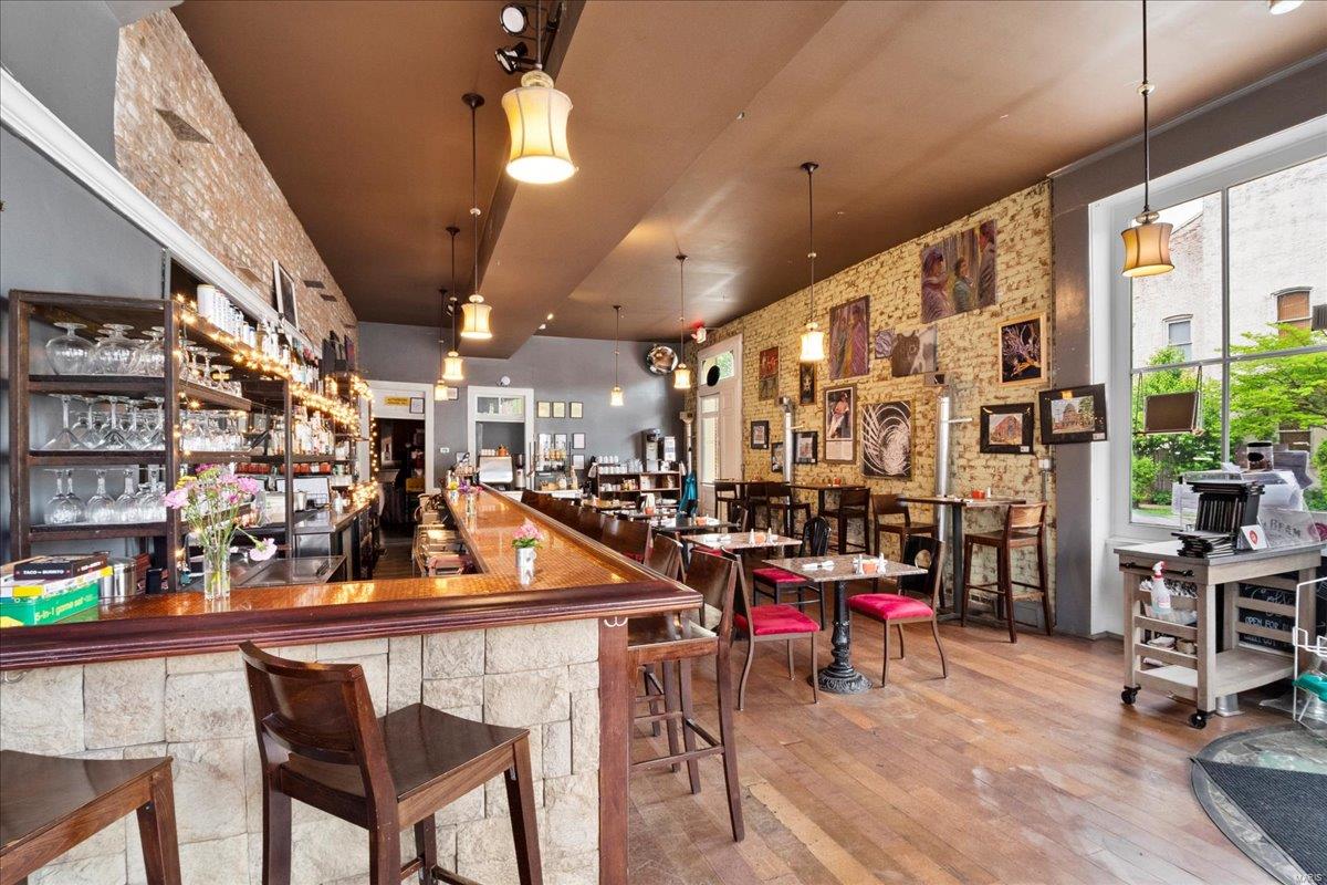 Lane Lami Tr Add - Commercial Sale