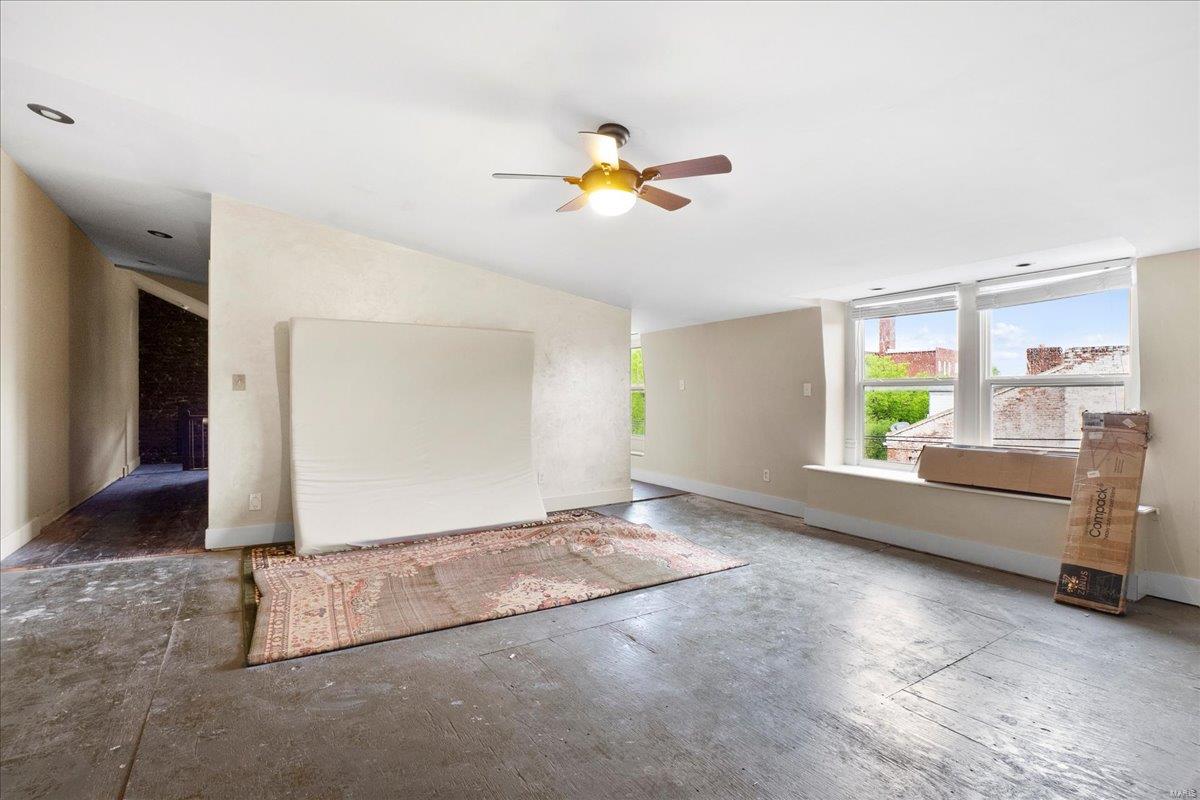 Lane Lami Tr Add - Commercial Sale