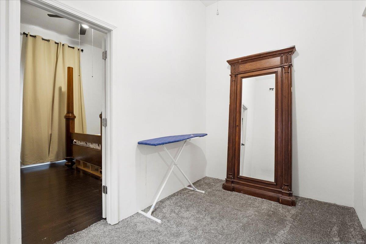 Lane Lami Tr Add - Commercial Sale