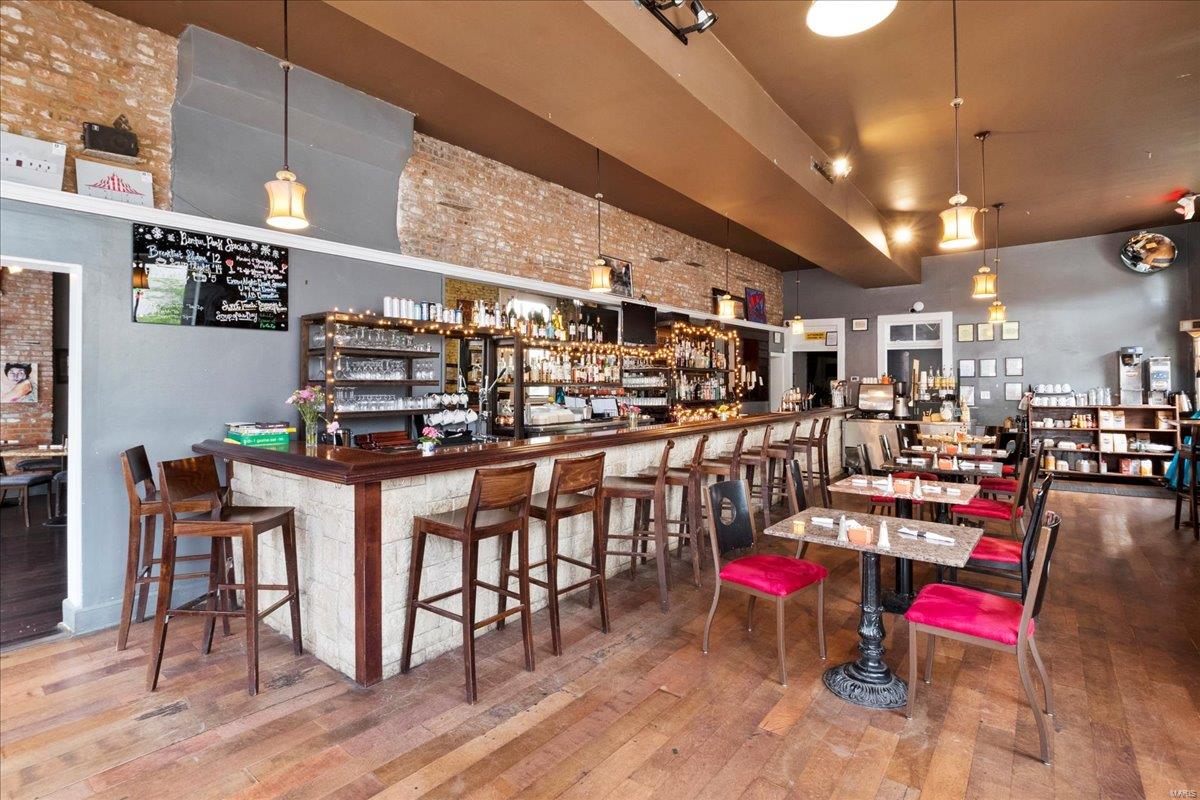 Lane Lami Tr Add - Commercial Sale