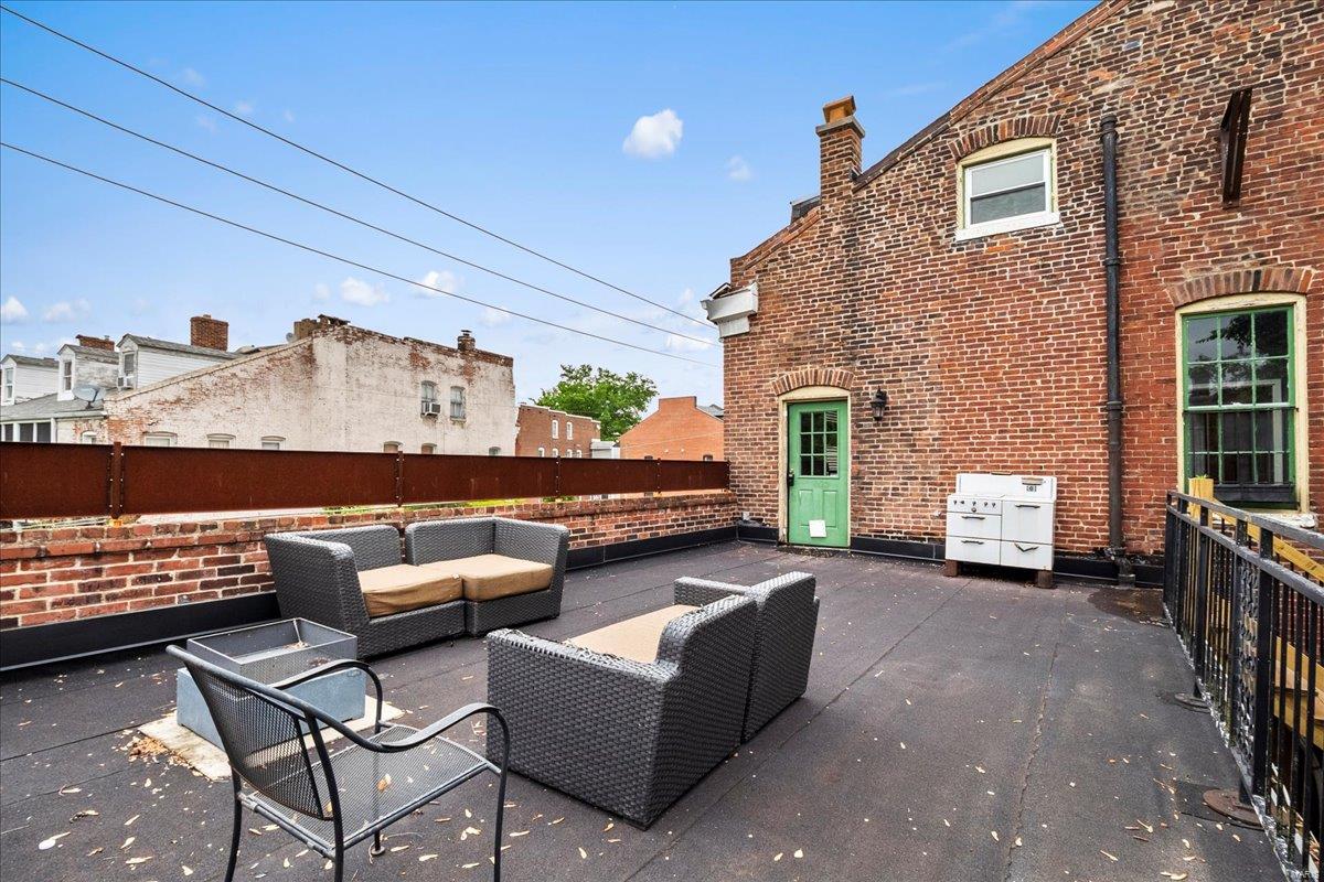 Lane Lami Tr Add - Commercial Sale