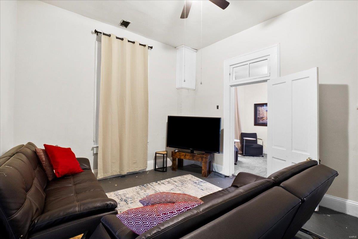 Lane Lami Tr Add - Commercial Sale