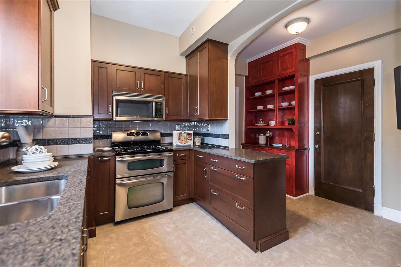 Pierre Chouteau Condos - Residential