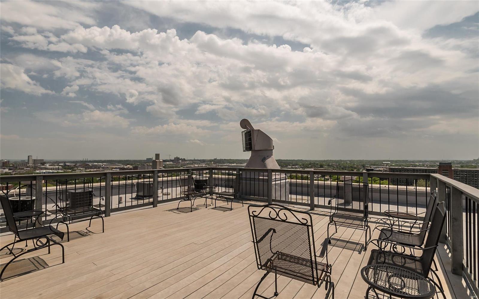 Pierre Chouteau Condos - Residential