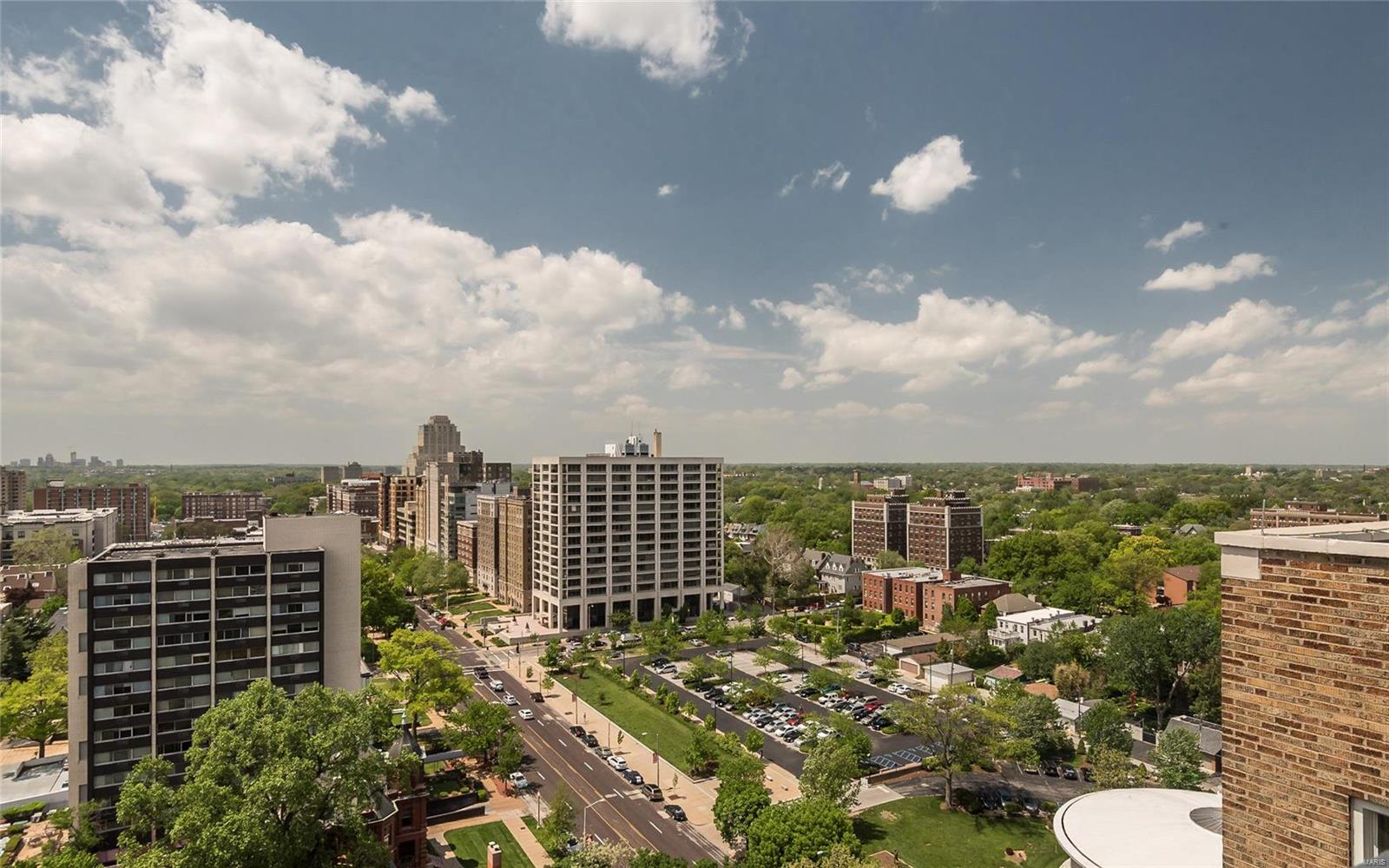 Pierre Chouteau Condos - Residential