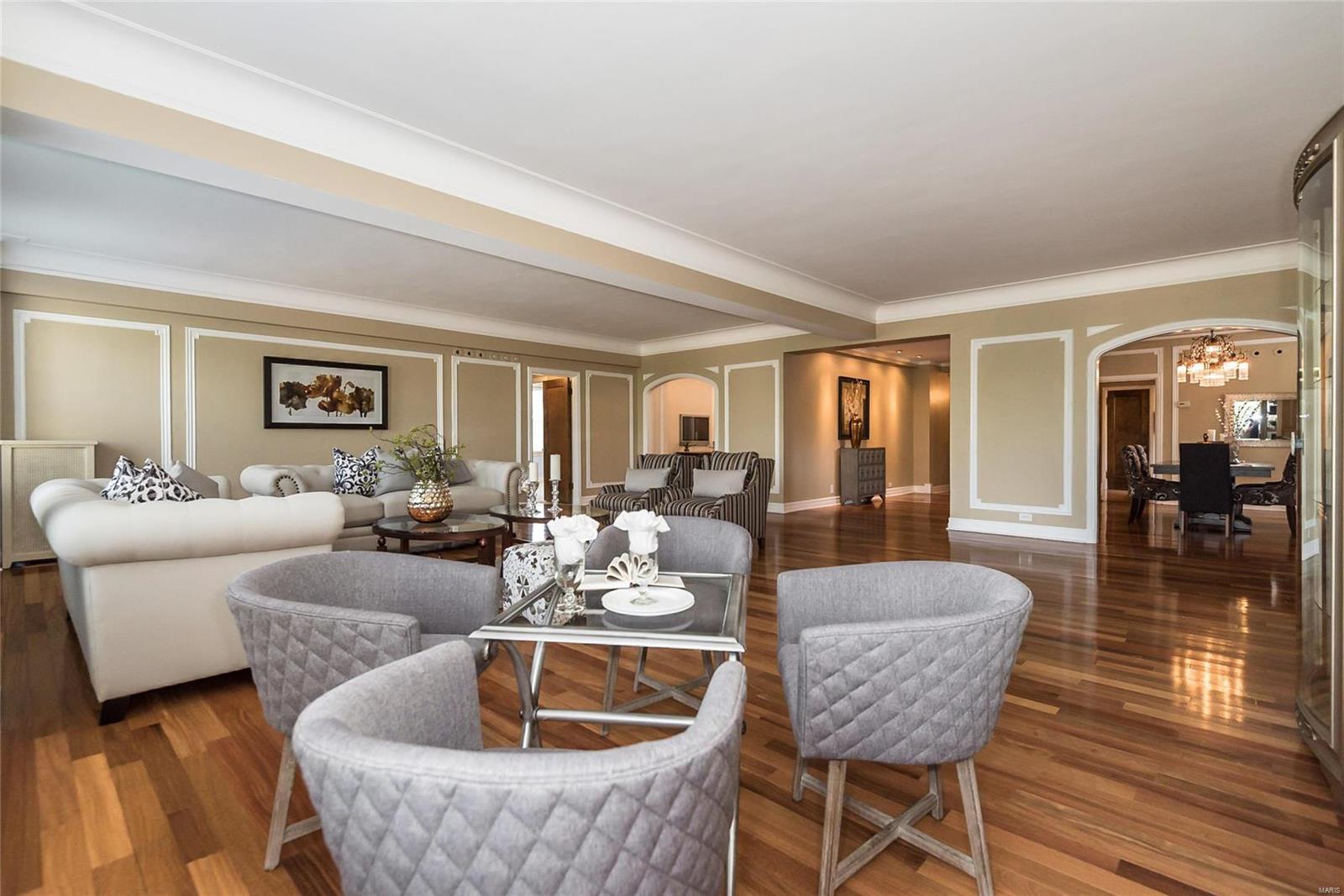 Pierre Chouteau Condos - Residential