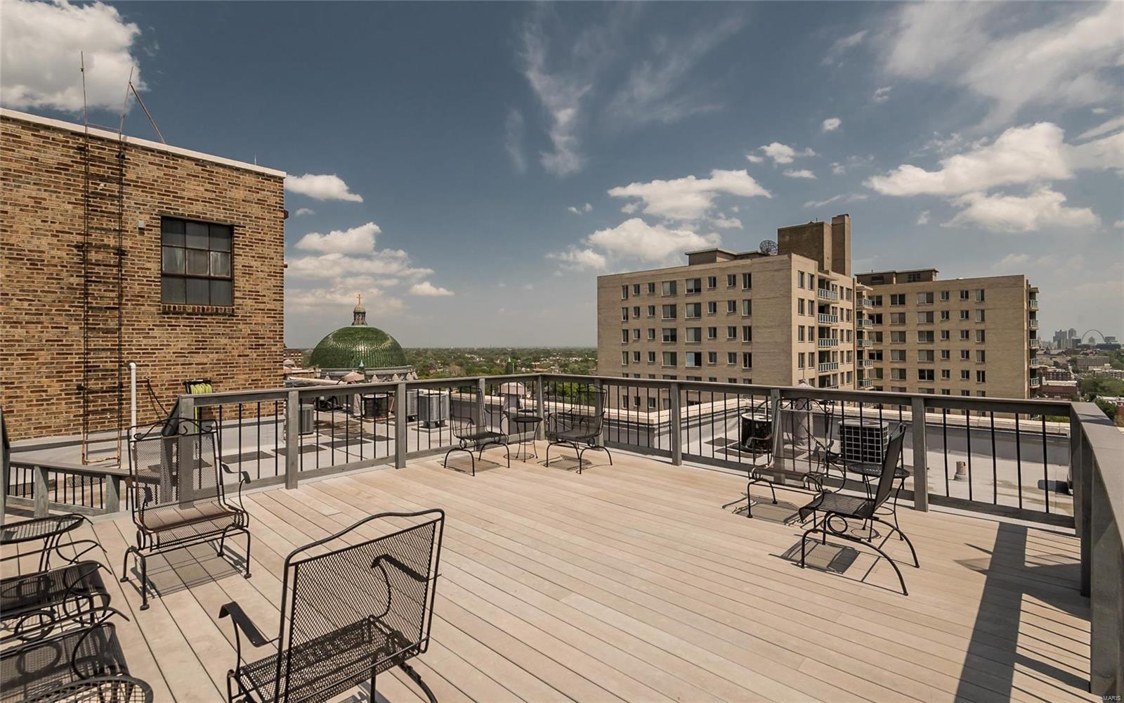 Pierre Chouteau Condos - Residential