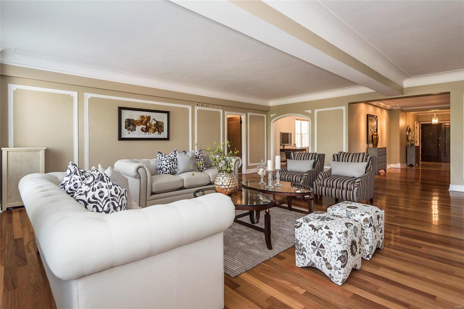 Pierre Chouteau Condos - Residential