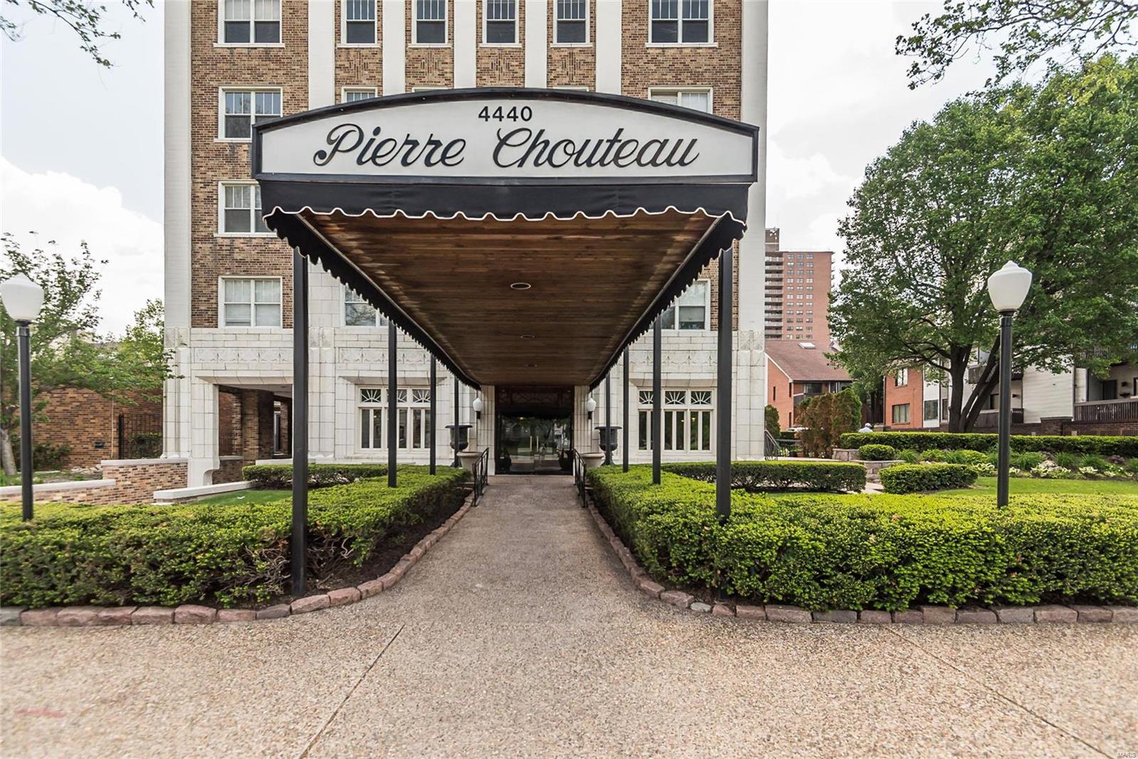 Pierre Chouteau Condos - Residential