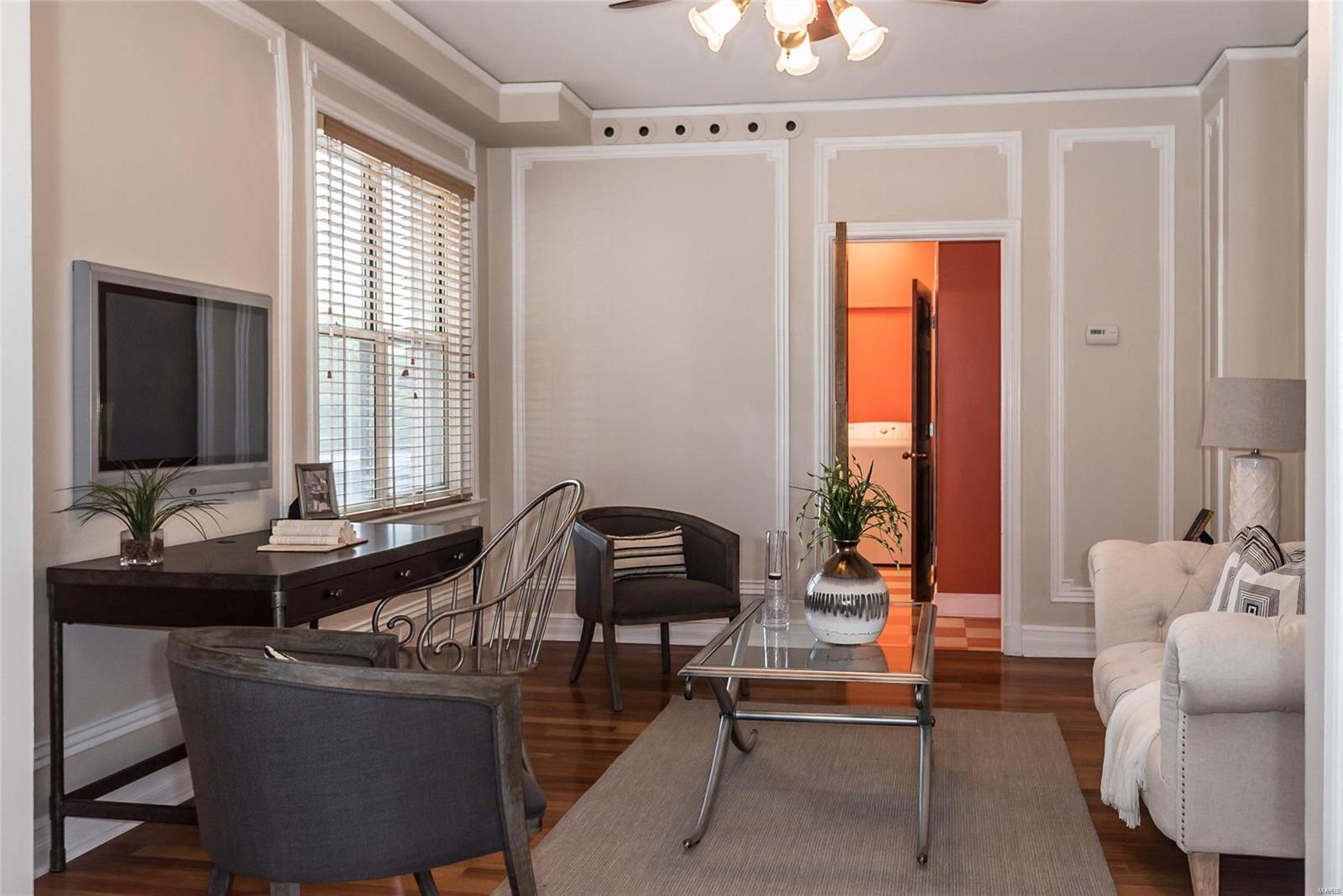 Pierre Chouteau Condos - Residential