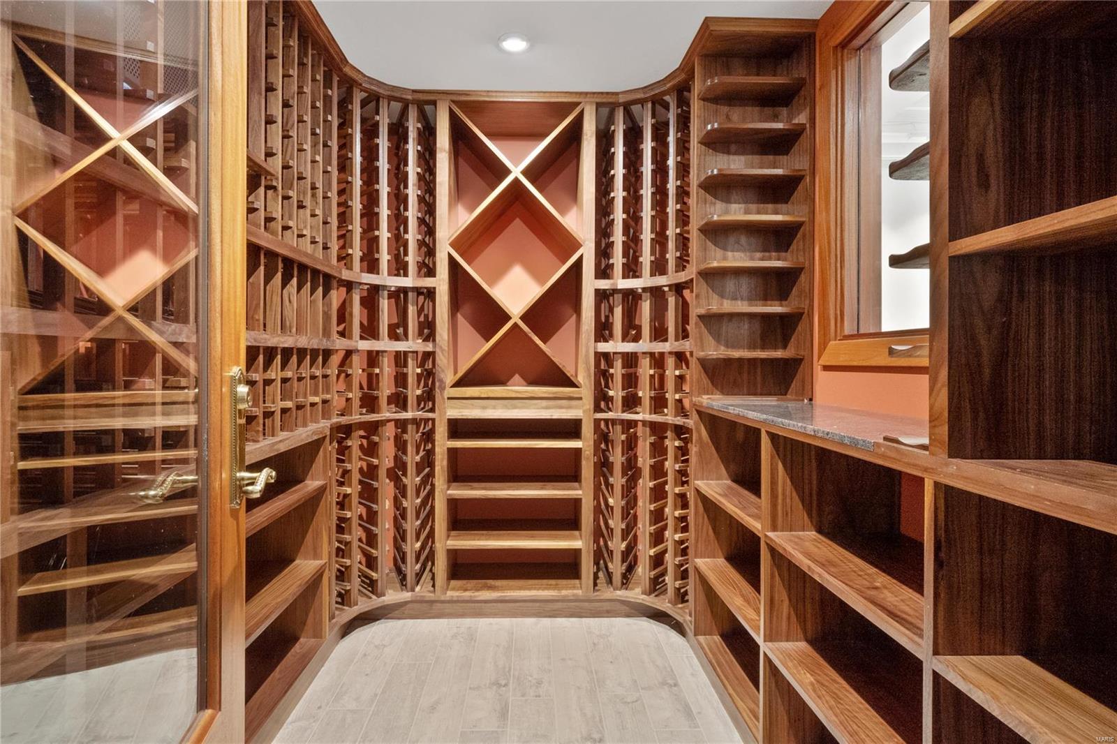 Willows Condo The - Residential