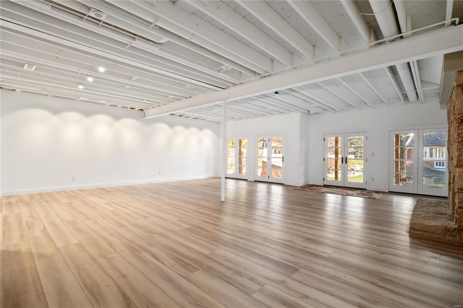 Willows Condo The - Residential