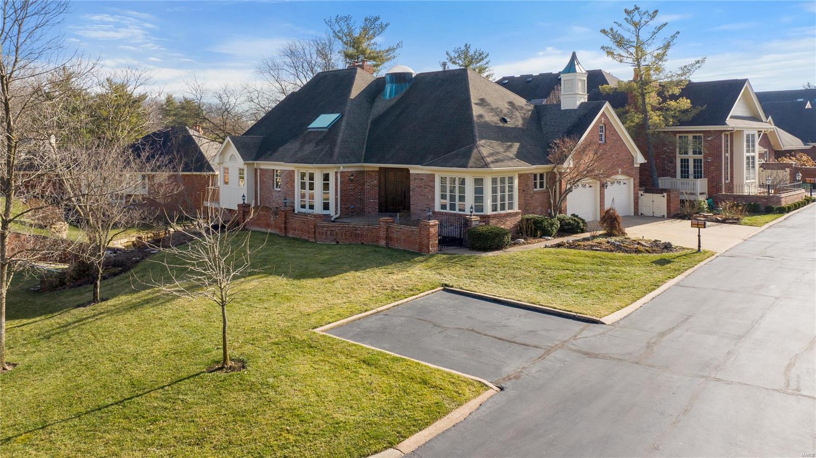 Willows Condo The - Residential