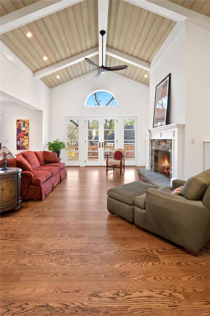 Willows Condo The - Residential