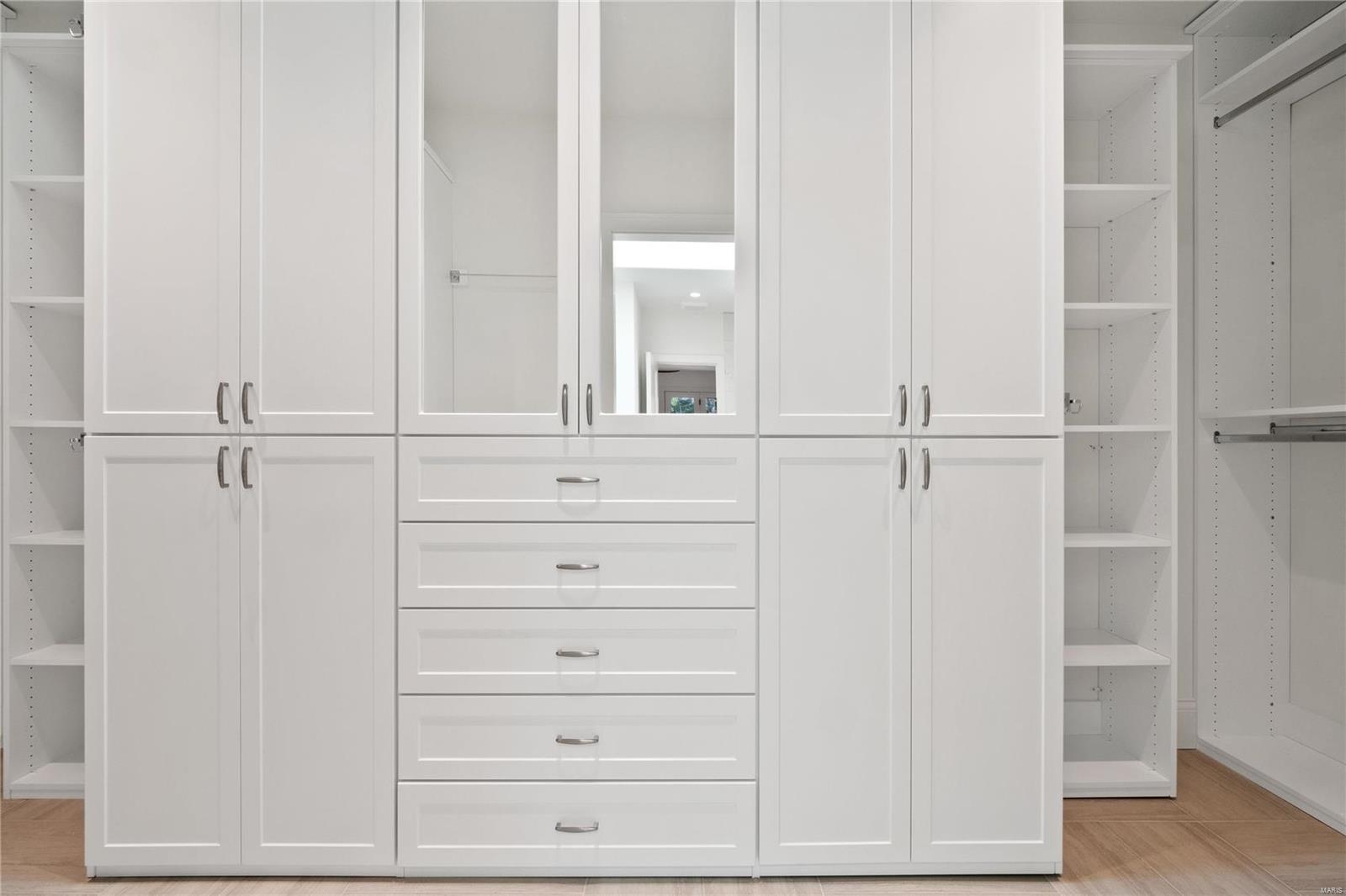 Willows Condo The - Residential