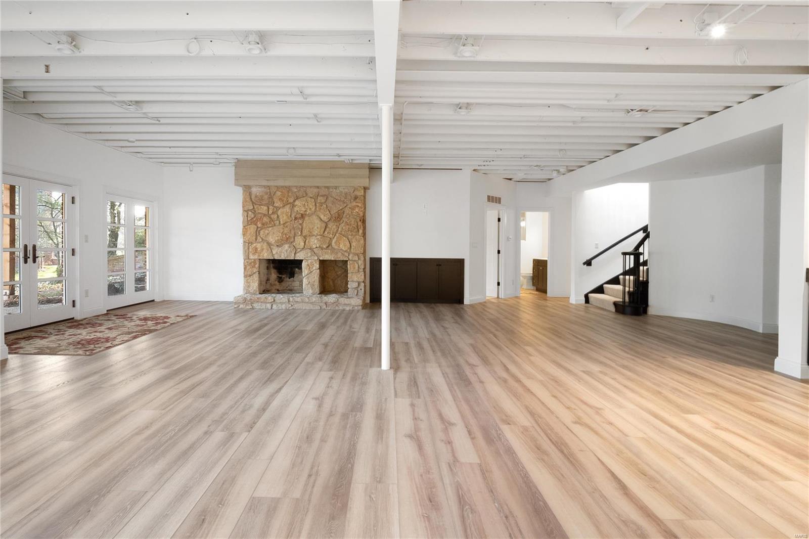 Willows Condo The - Residential