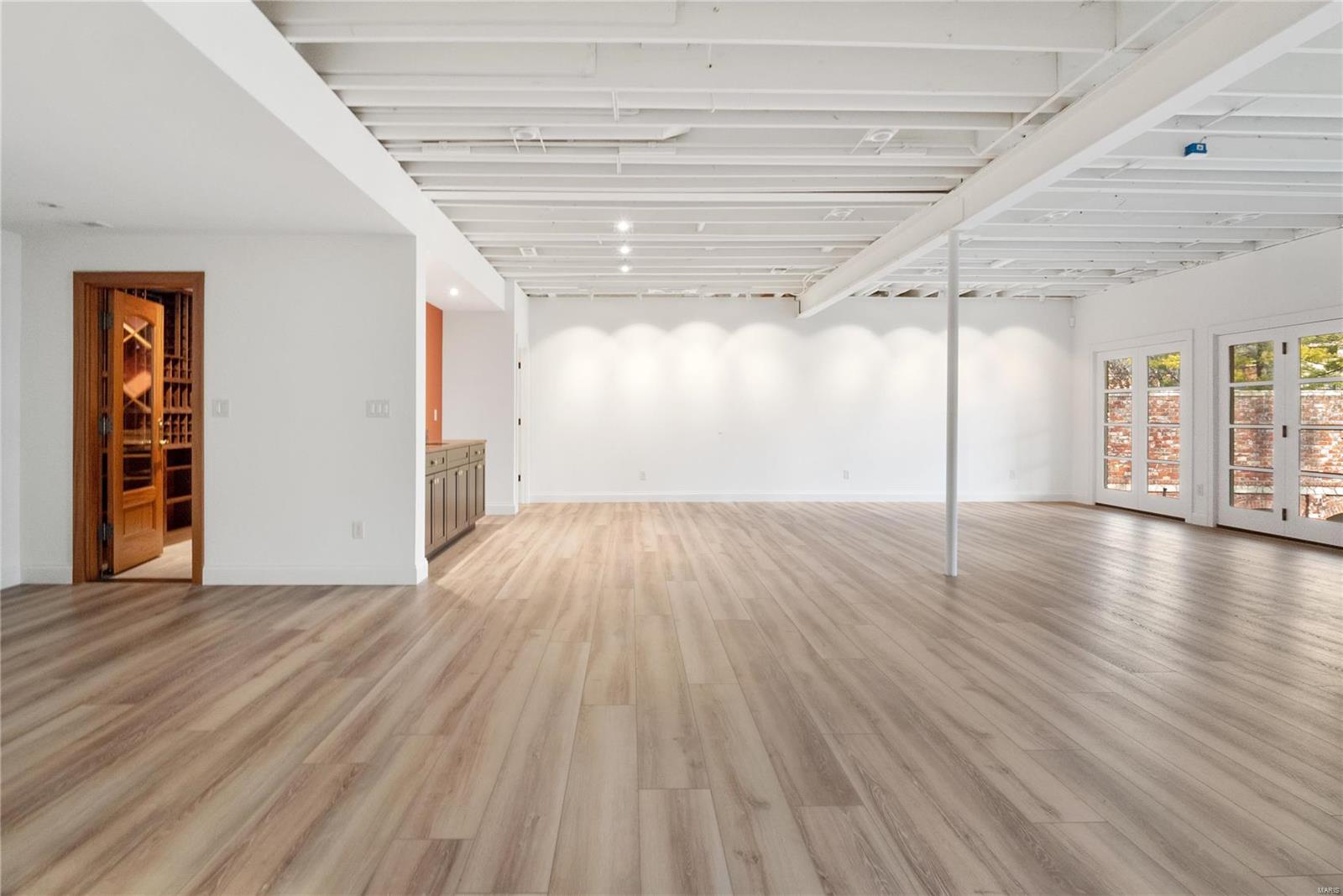 Willows Condo The - Residential